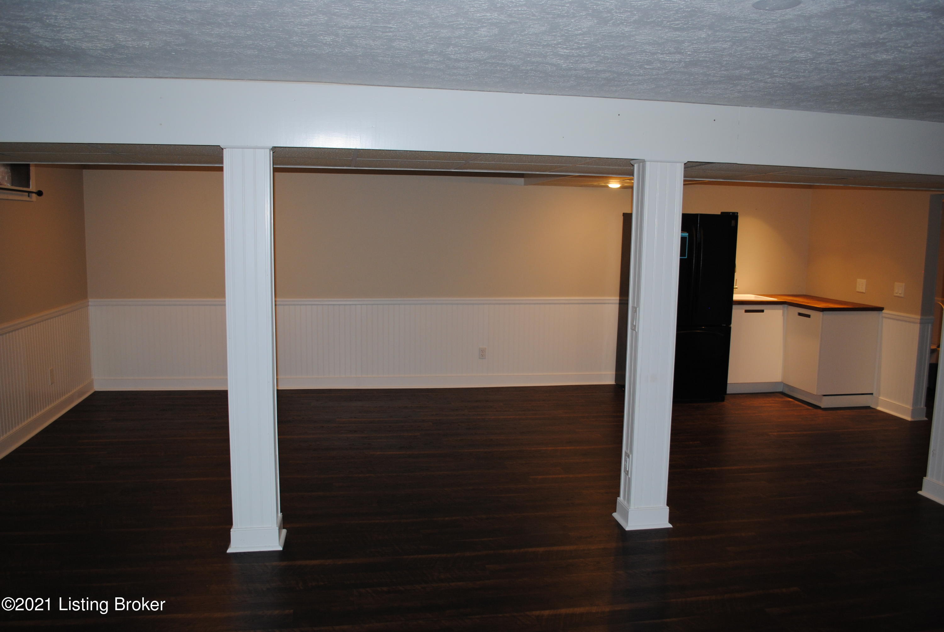 504 Falkirk Ct