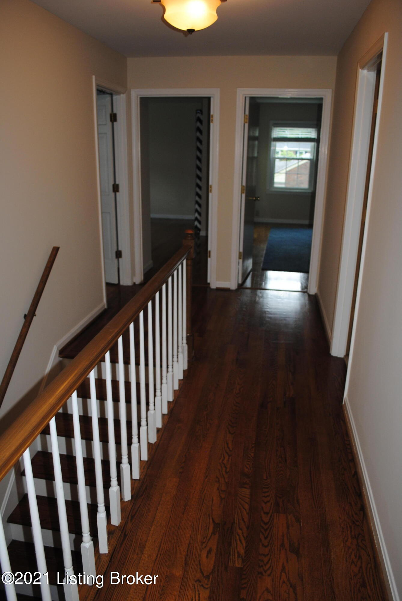 504 Falkirk Ct