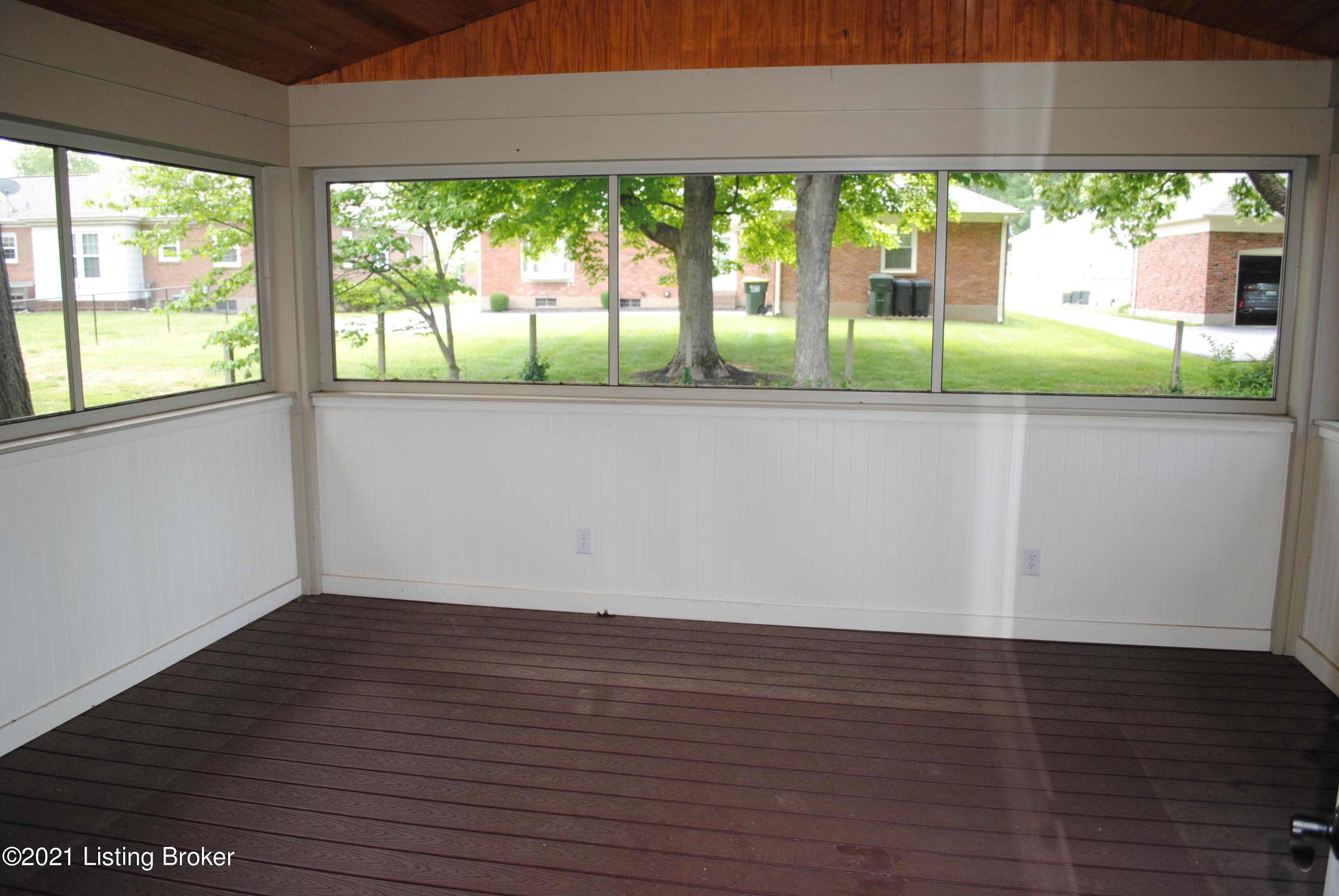504 Falkirk Ct