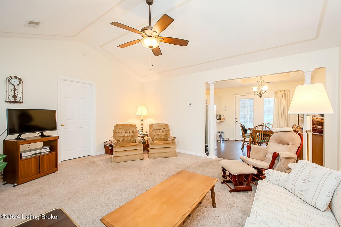 309 Susannah Ave