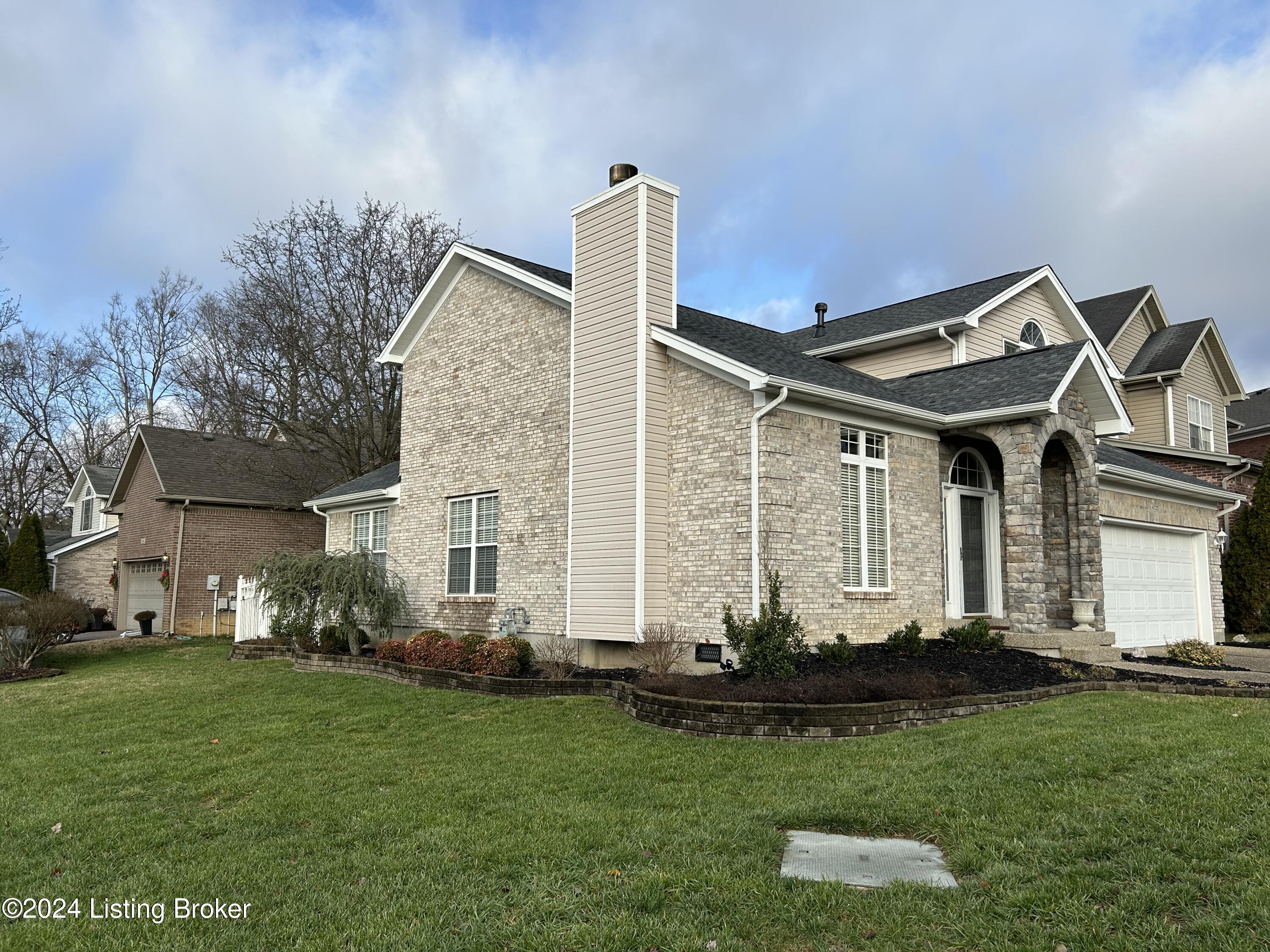 4120 Sunny Crossing Dr