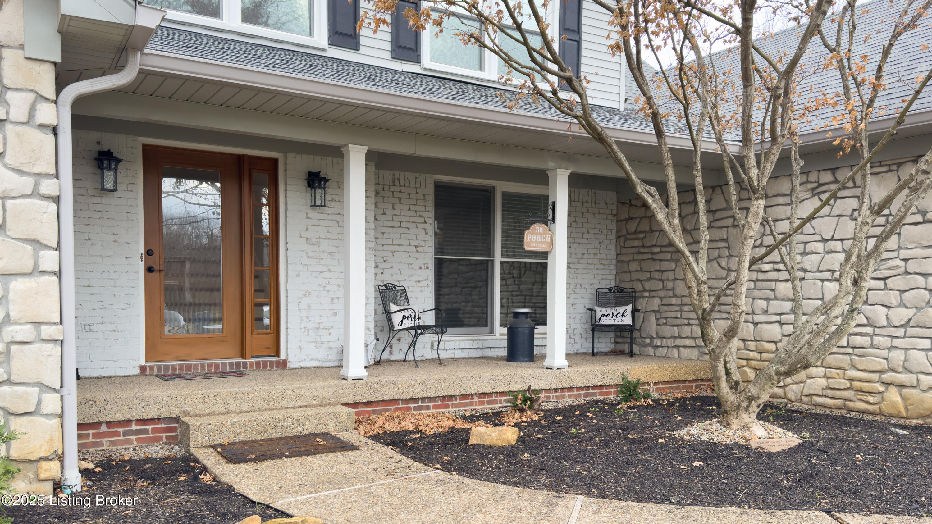 509 Edgeforest Pl