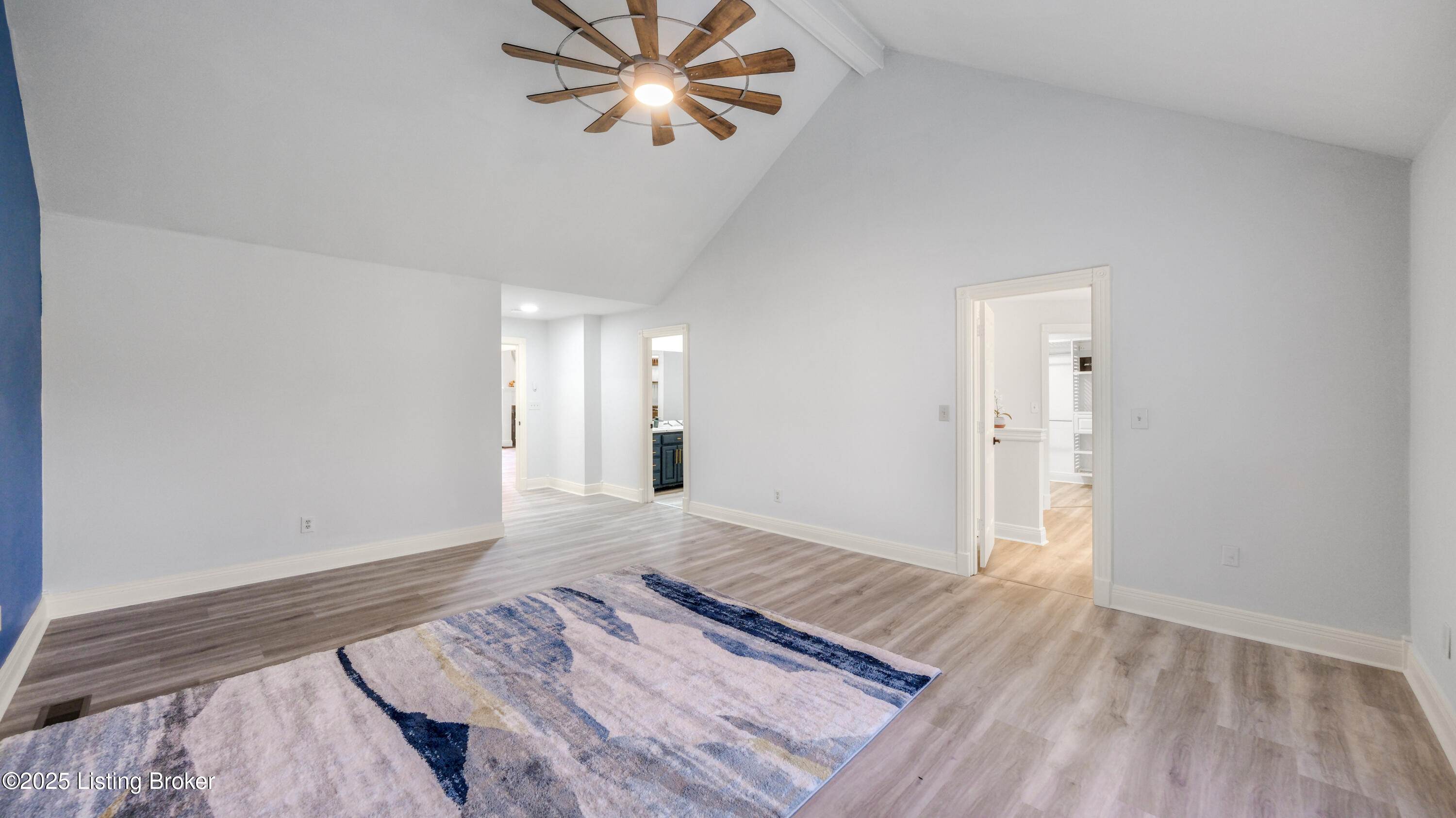 509 Edgeforest Pl