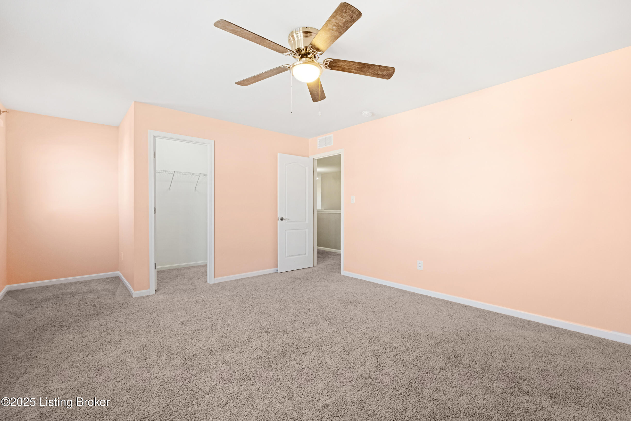 11728 Beacon Ct