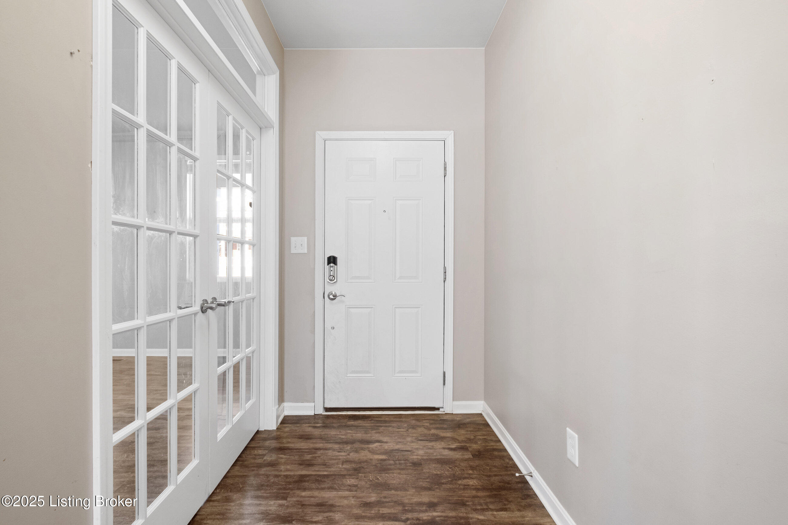 11728 Beacon Ct