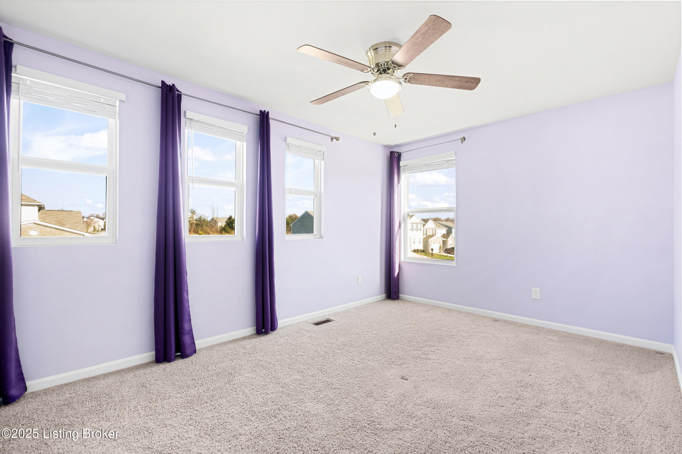 11728 Beacon Ct