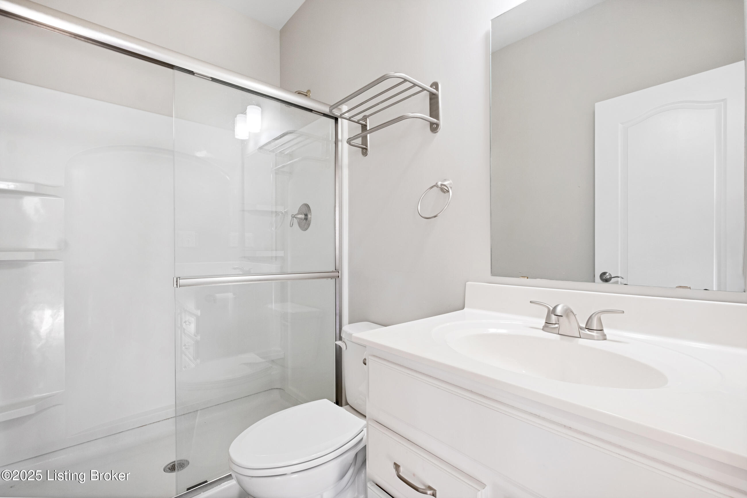 11728 Beacon Ct