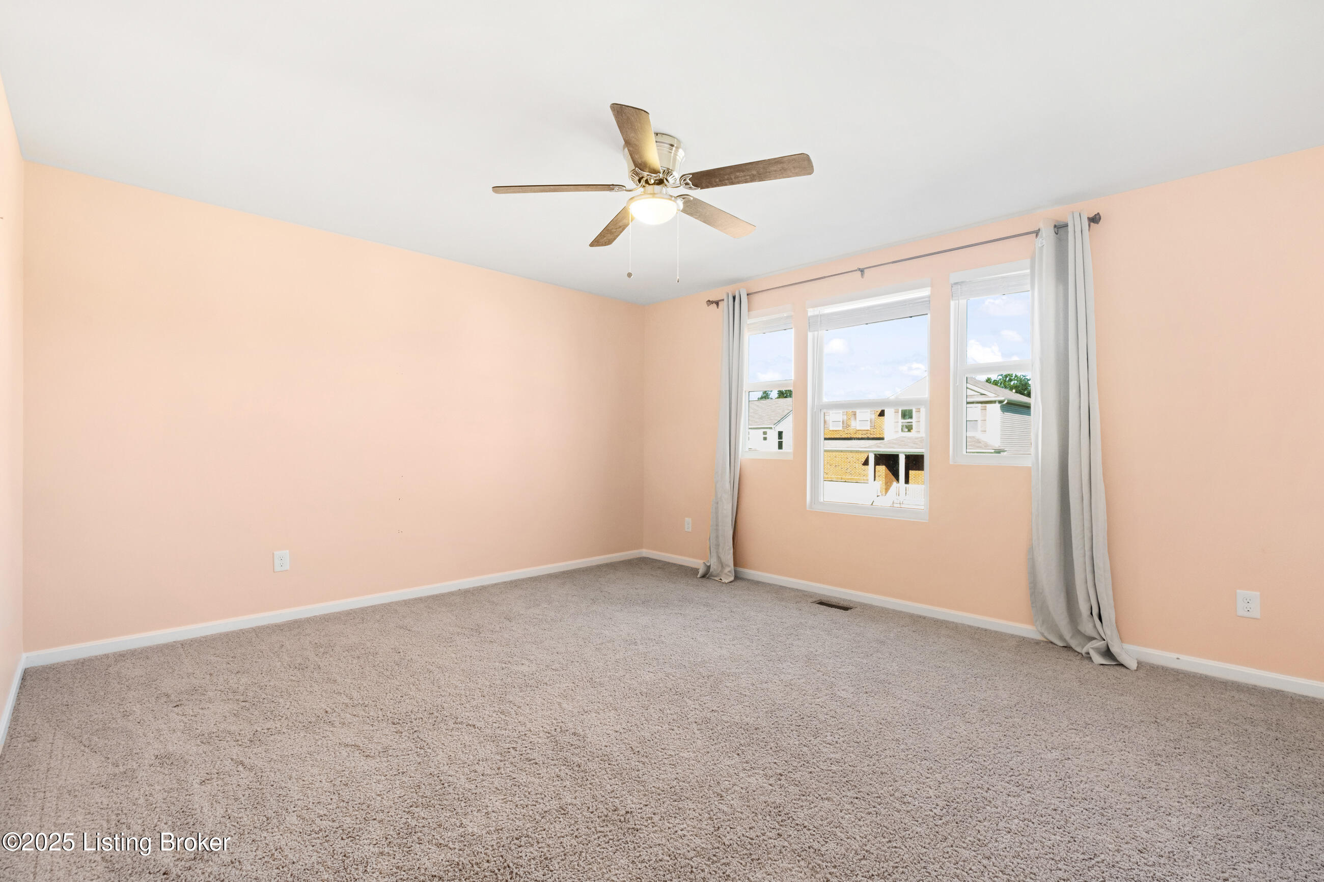 11728 Beacon Ct