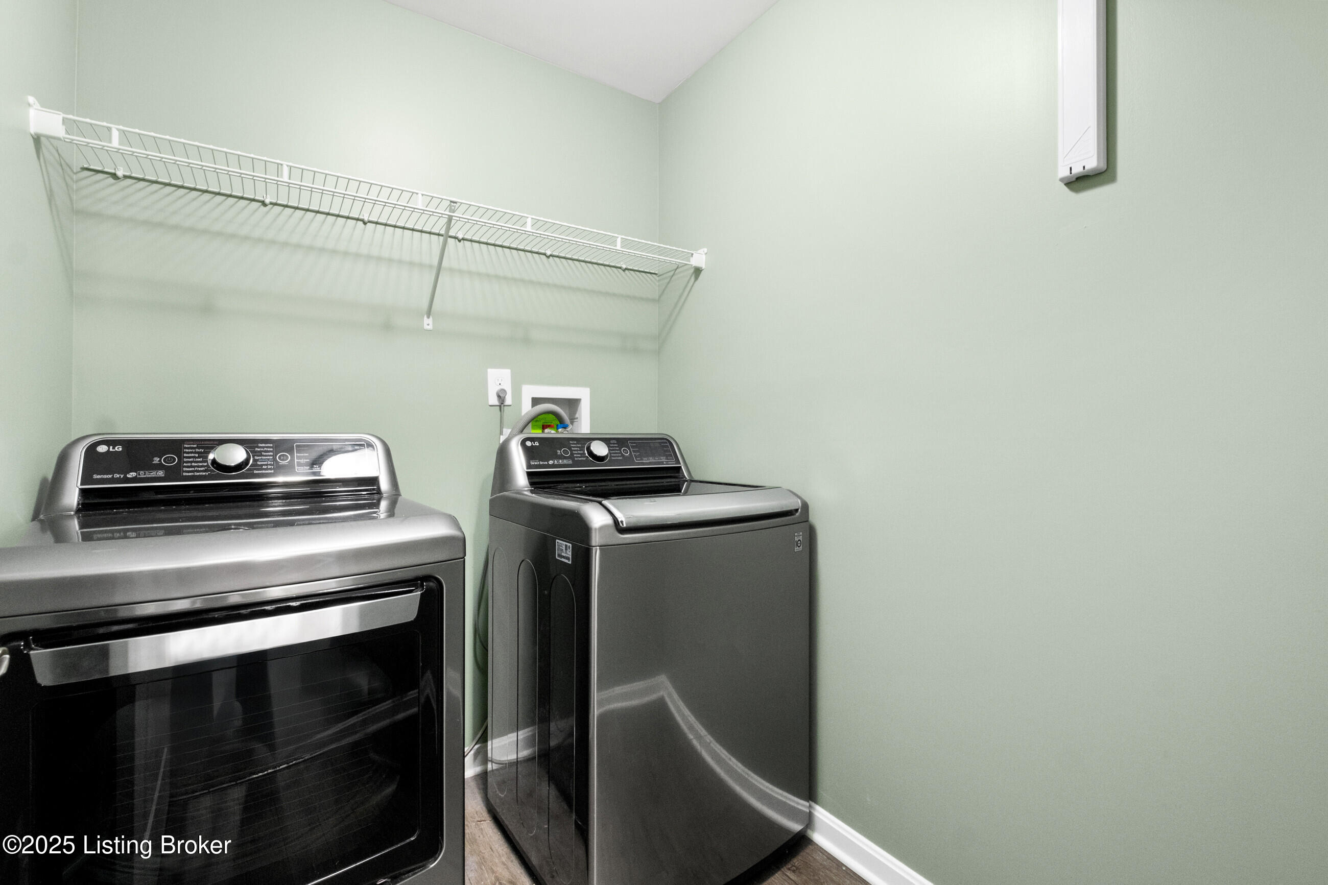 11728 Beacon Ct