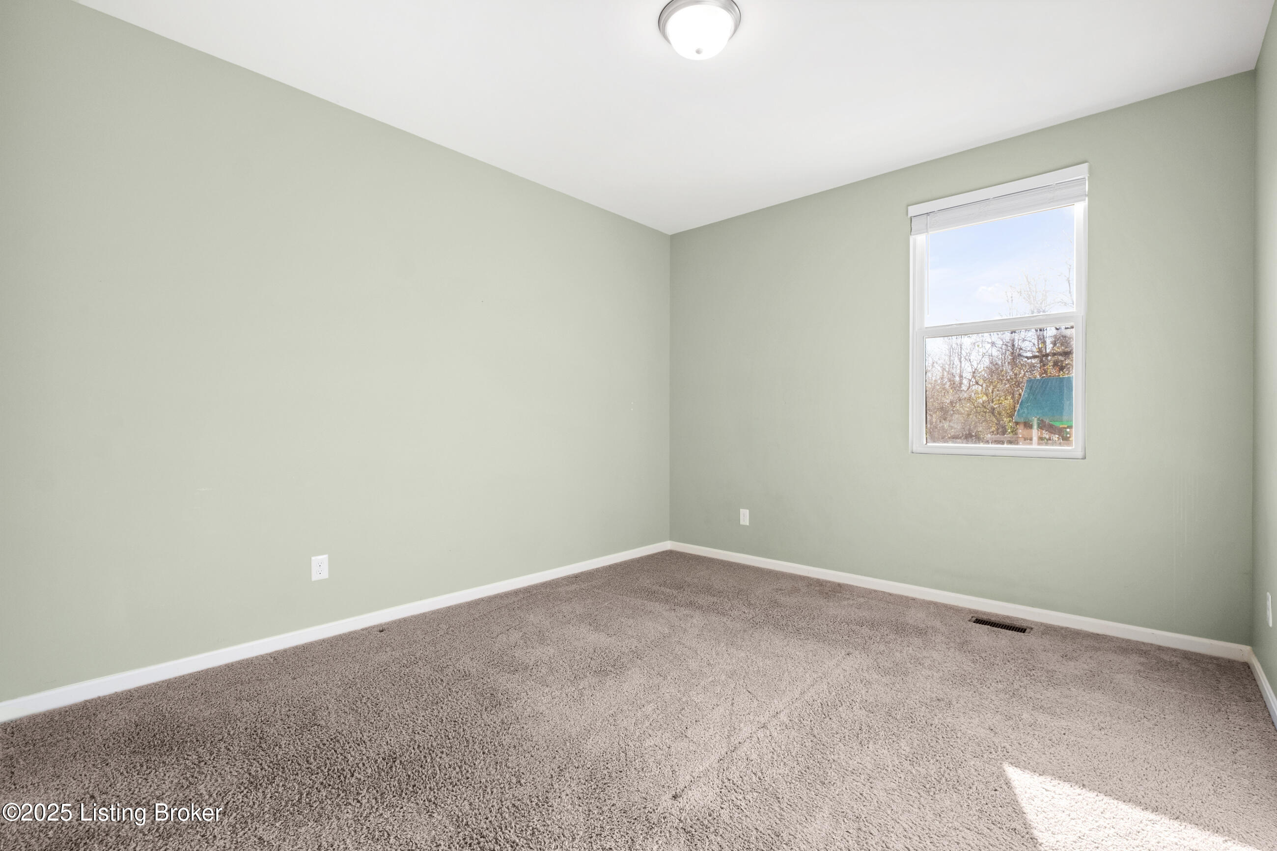 11728 Beacon Ct