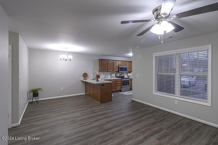 9003 Falcon Crest Ct UNIT 105