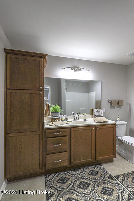 9003 Falcon Crest Ct UNIT 105