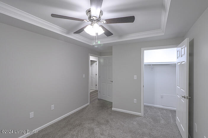 9003 Falcon Crest Ct UNIT 105