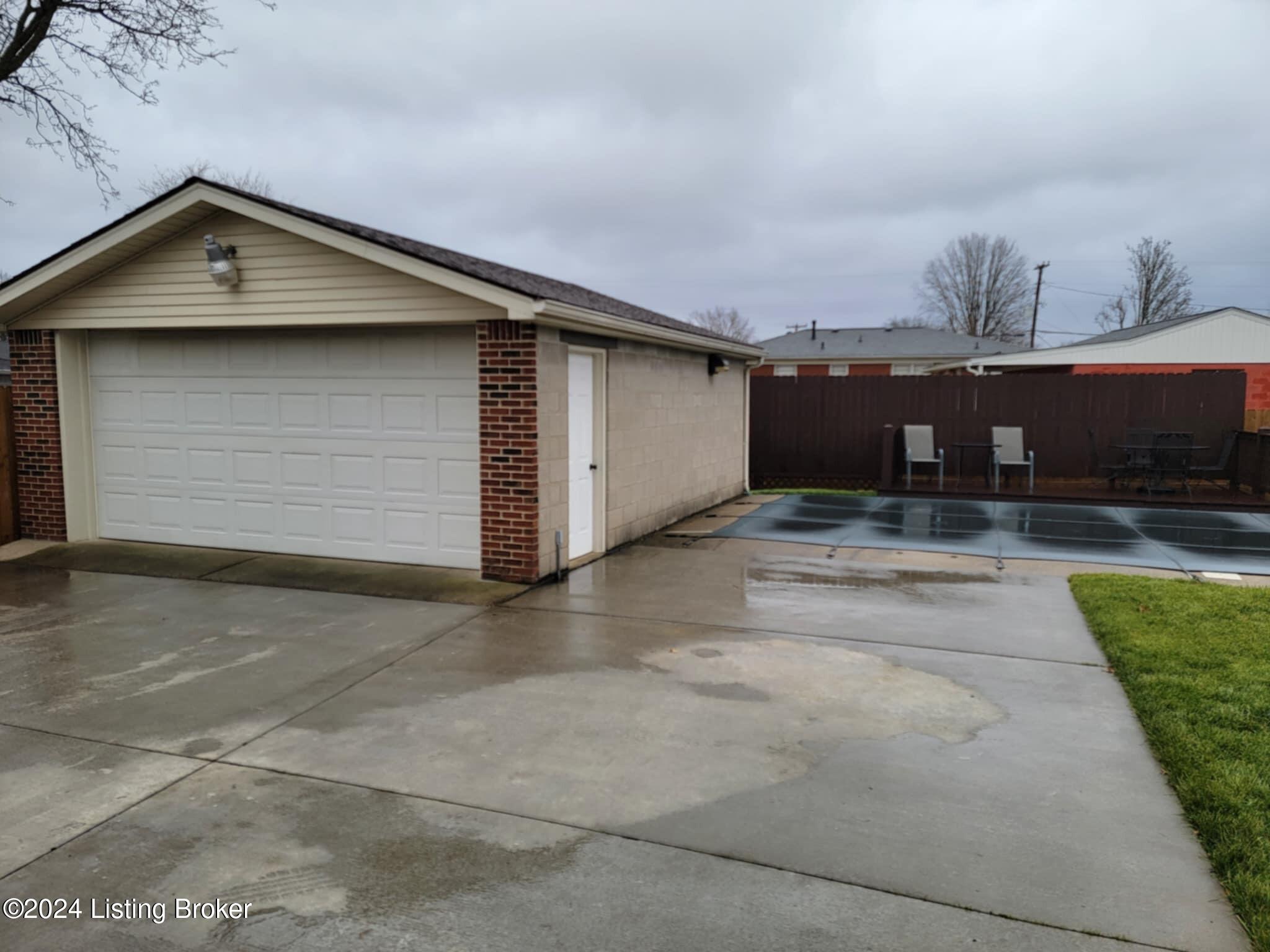 6709 Astral Dr