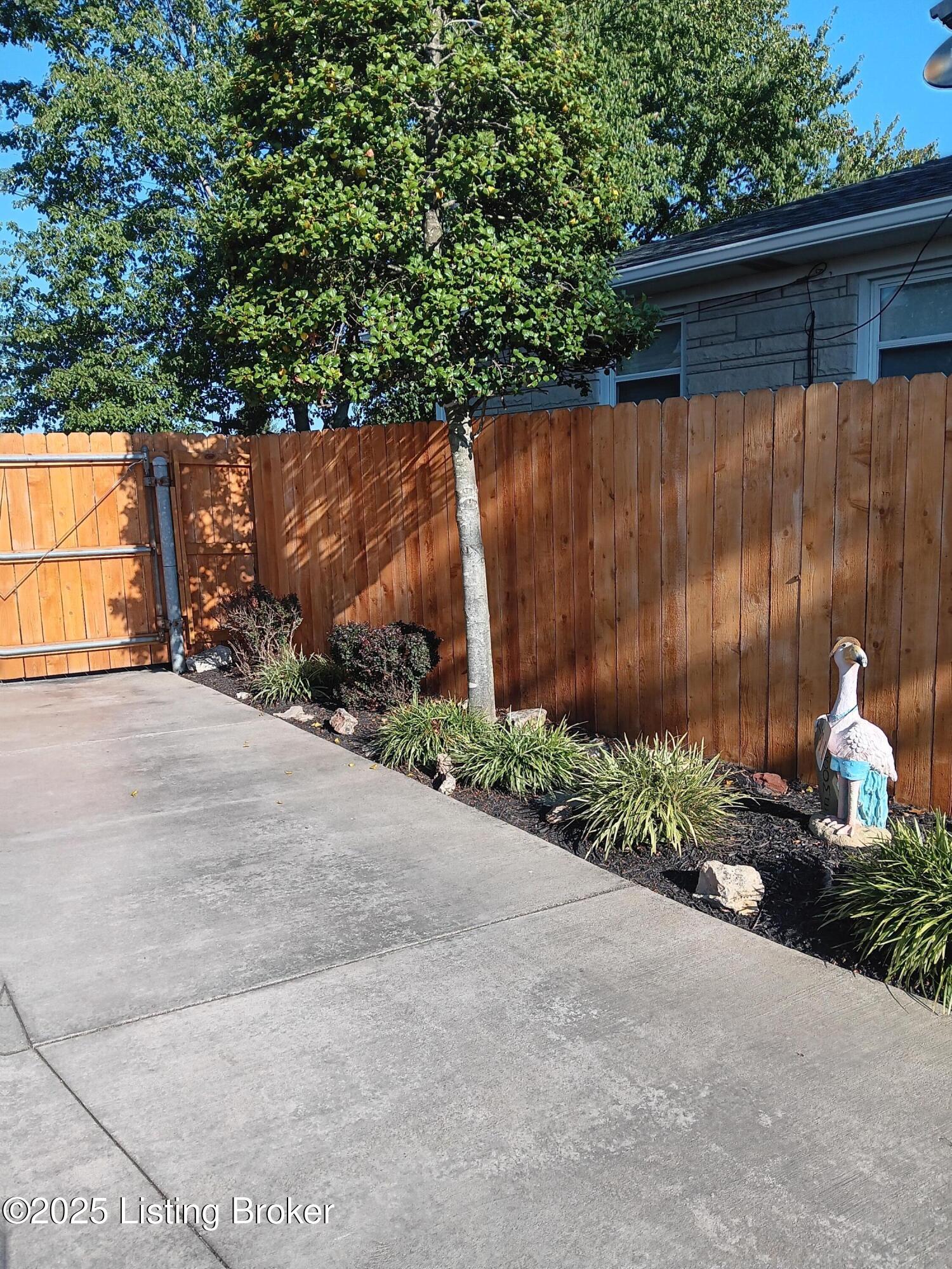 6709 Astral Dr