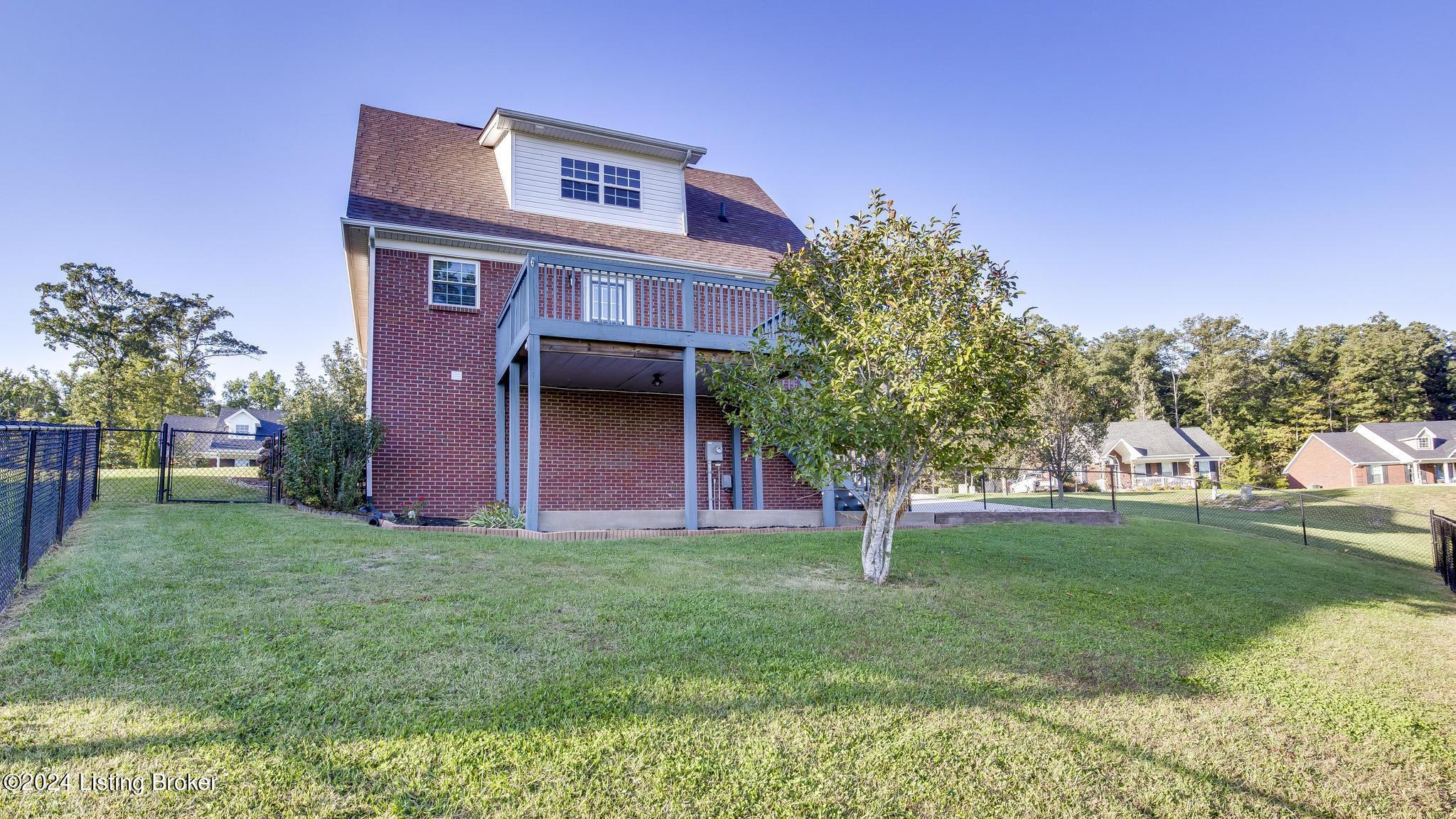 167 Peabody Loop