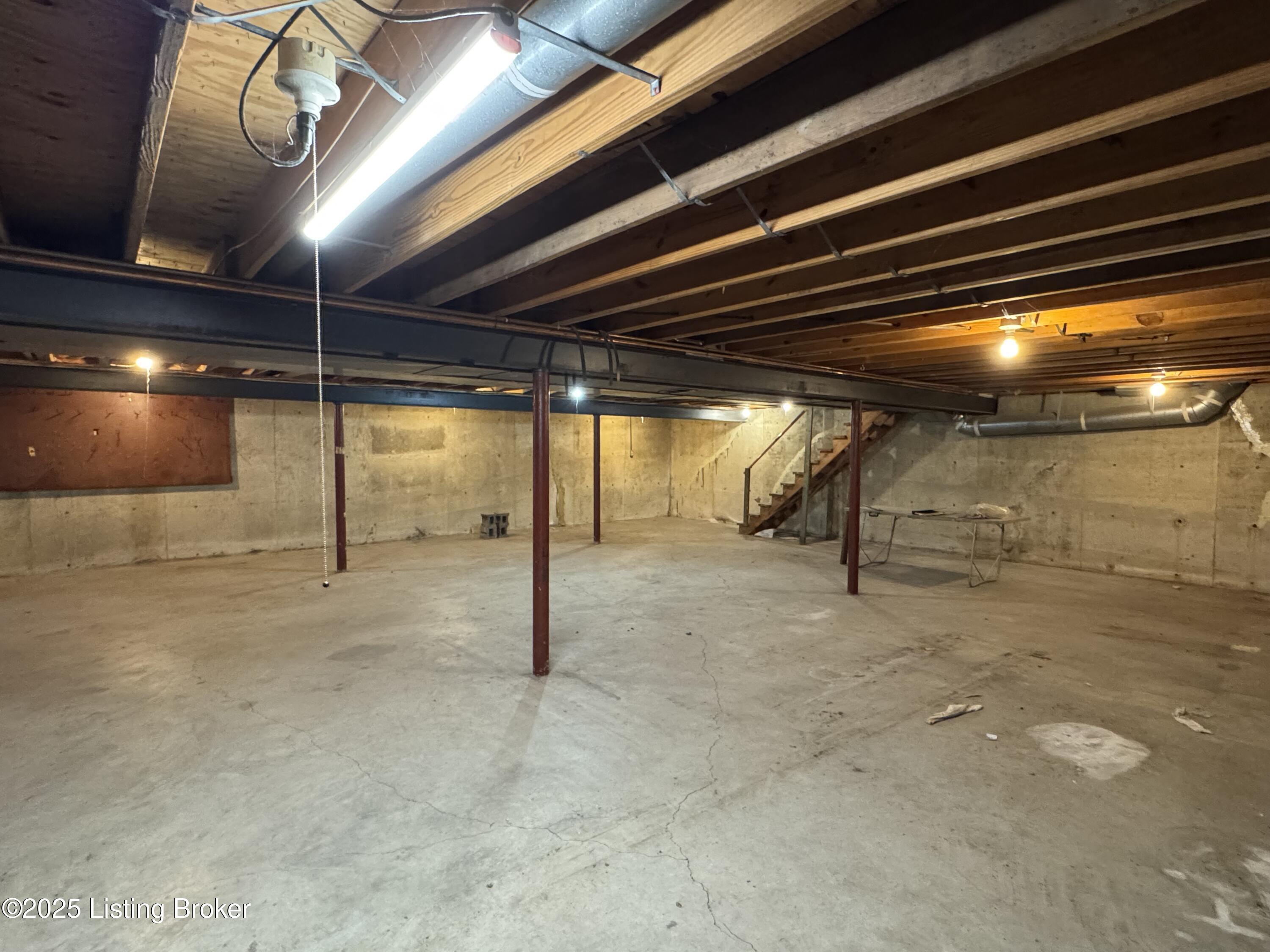 3504 Sycamore Rd