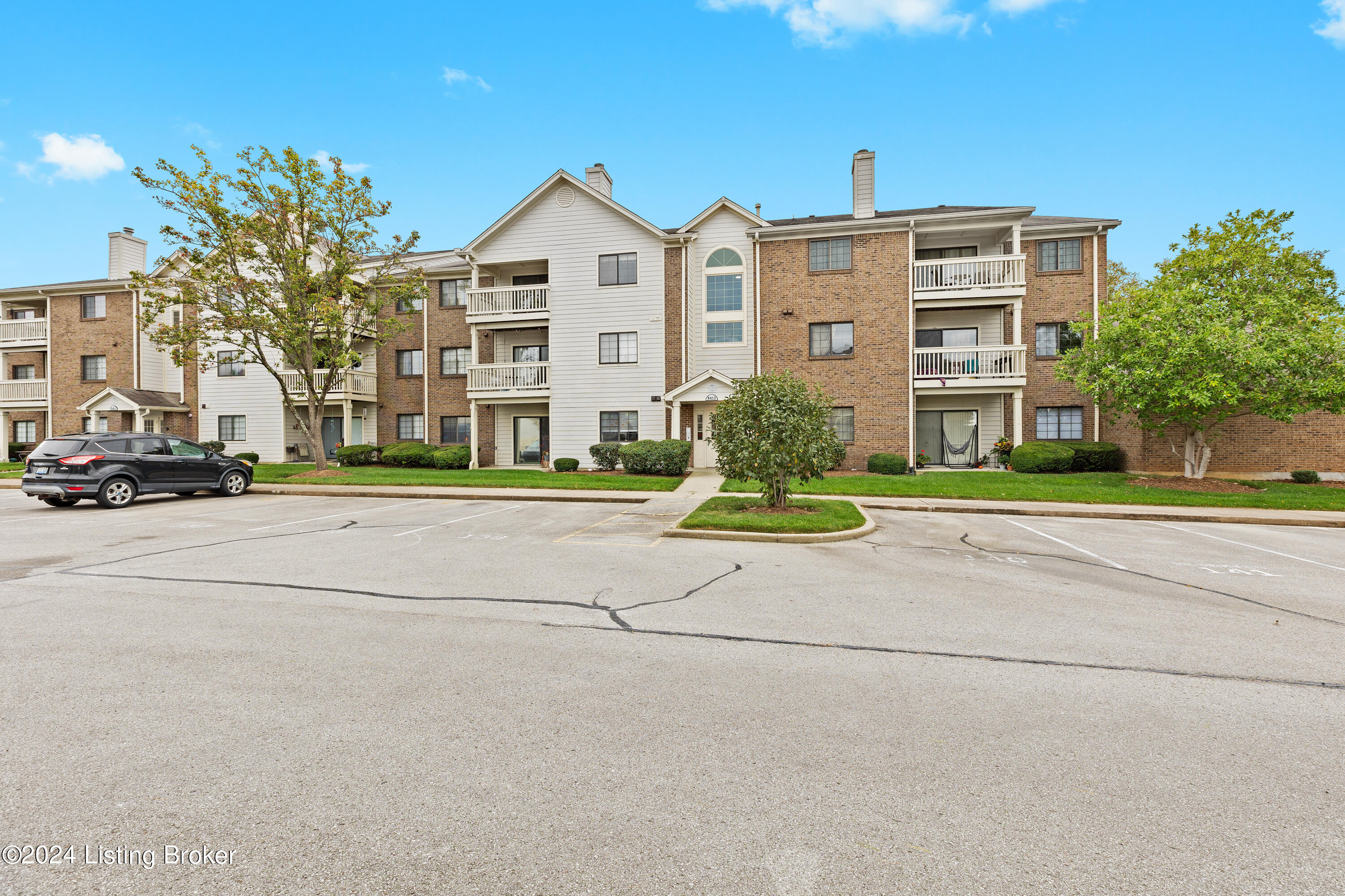 8413 Ambrosse Ln 310