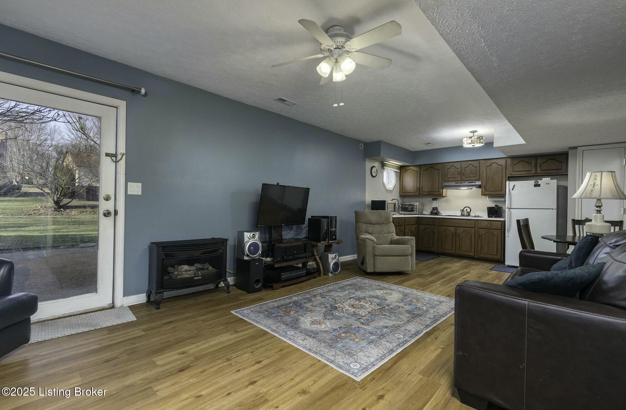 10723 Eagle Ridge Pl