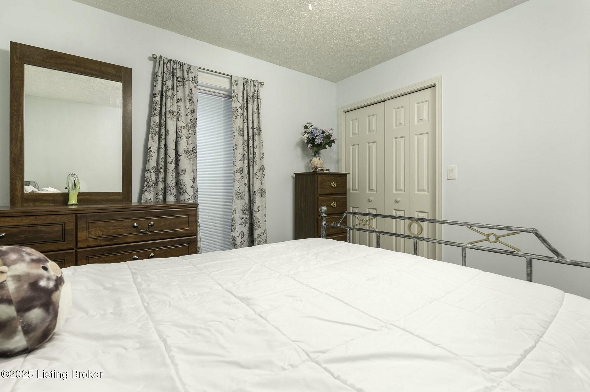 10723 Eagle Ridge Pl