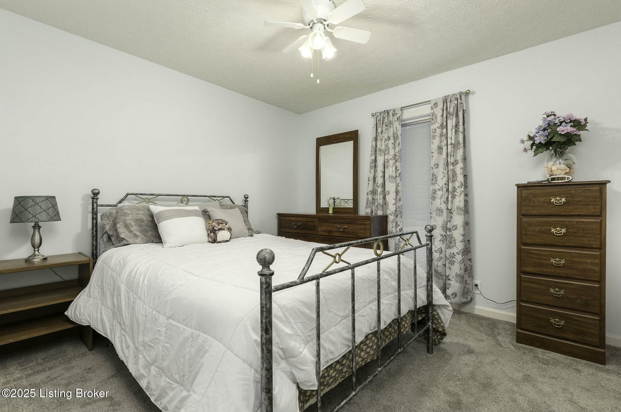 10723 Eagle Ridge Pl