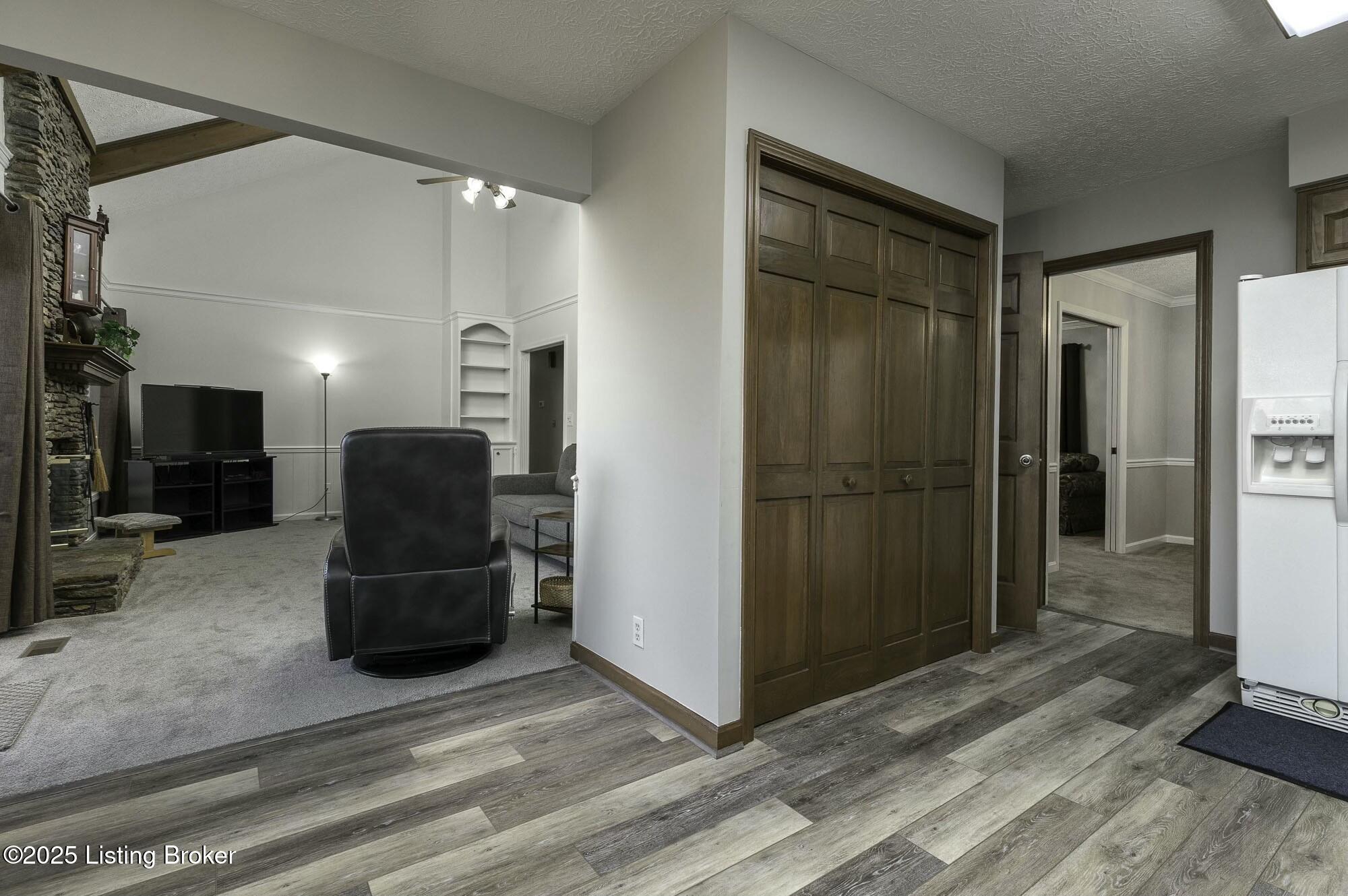 10723 Eagle Ridge Pl