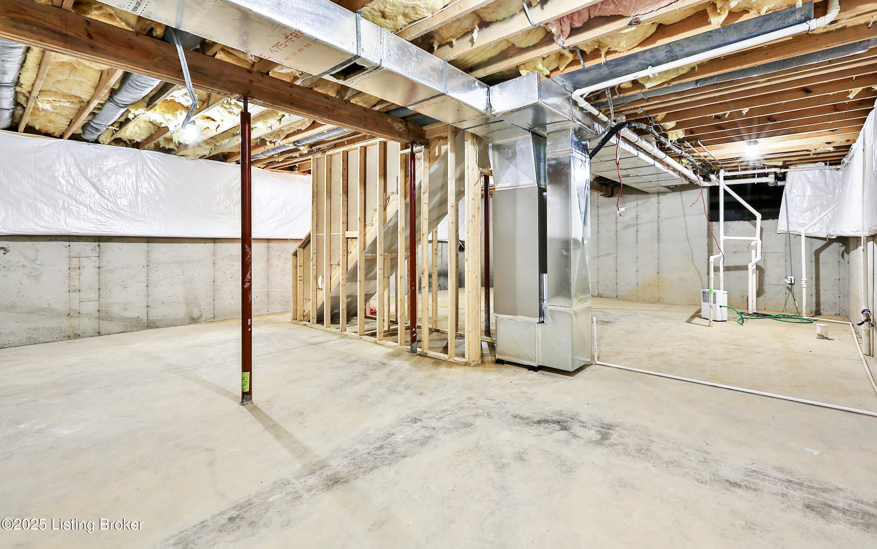 222 Locust Ln