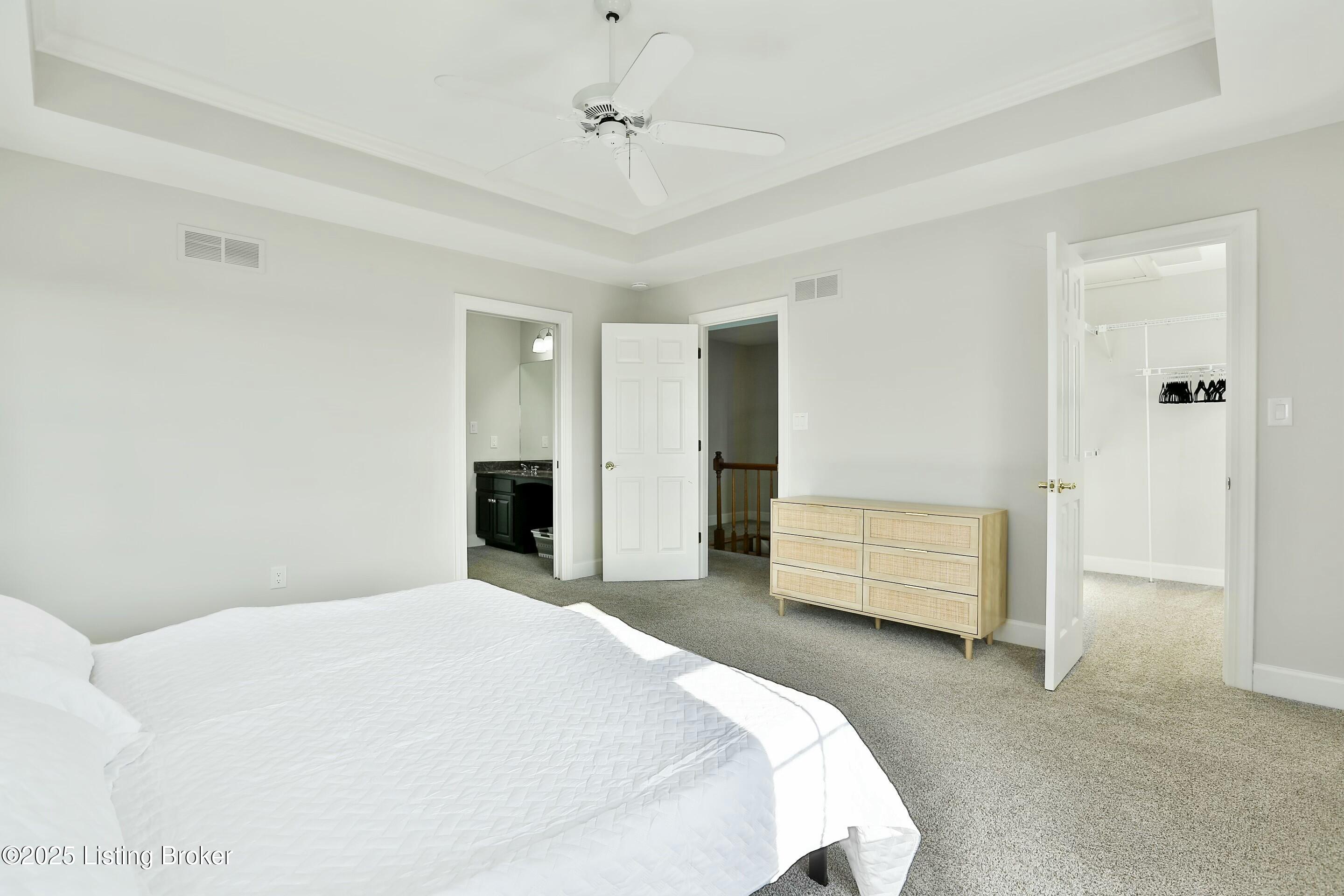222 Locust Ln
