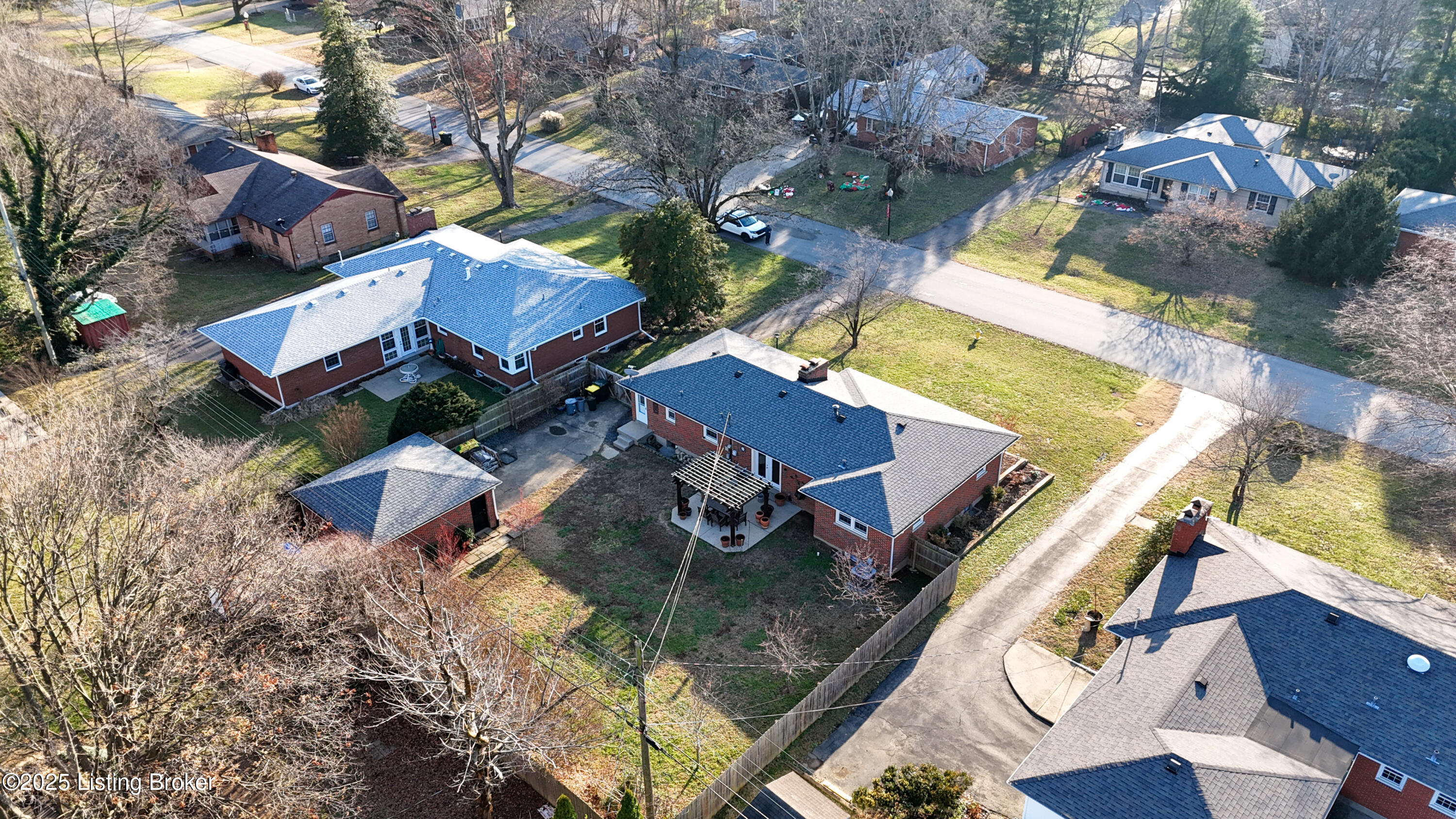 1817 Wesley Ave