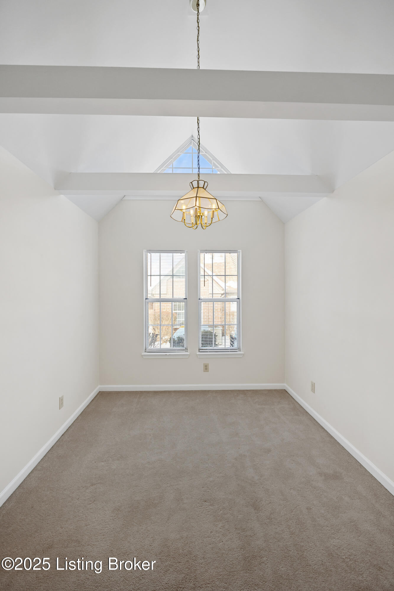 701 Eastbridge Ct