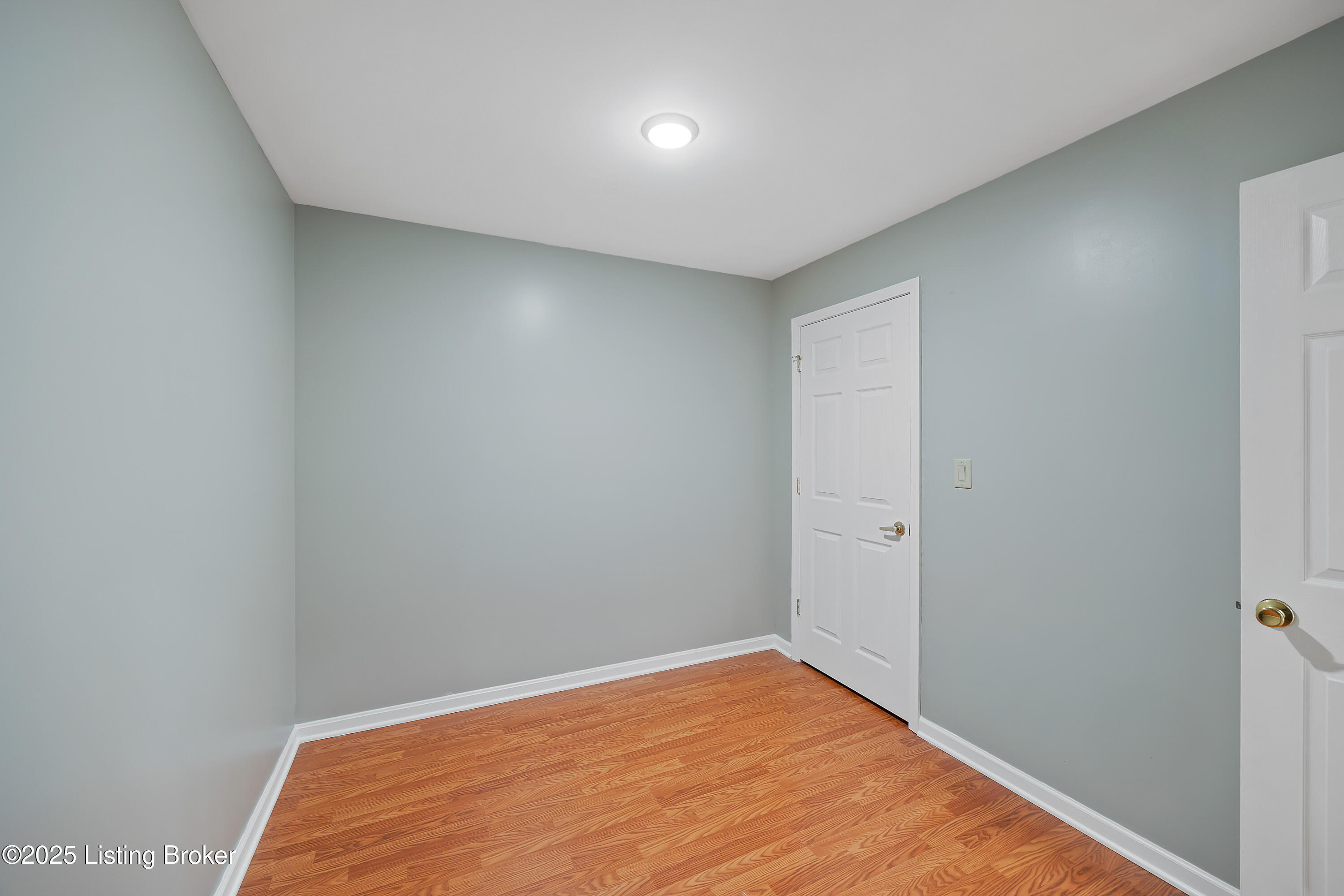 701 Eastbridge Ct