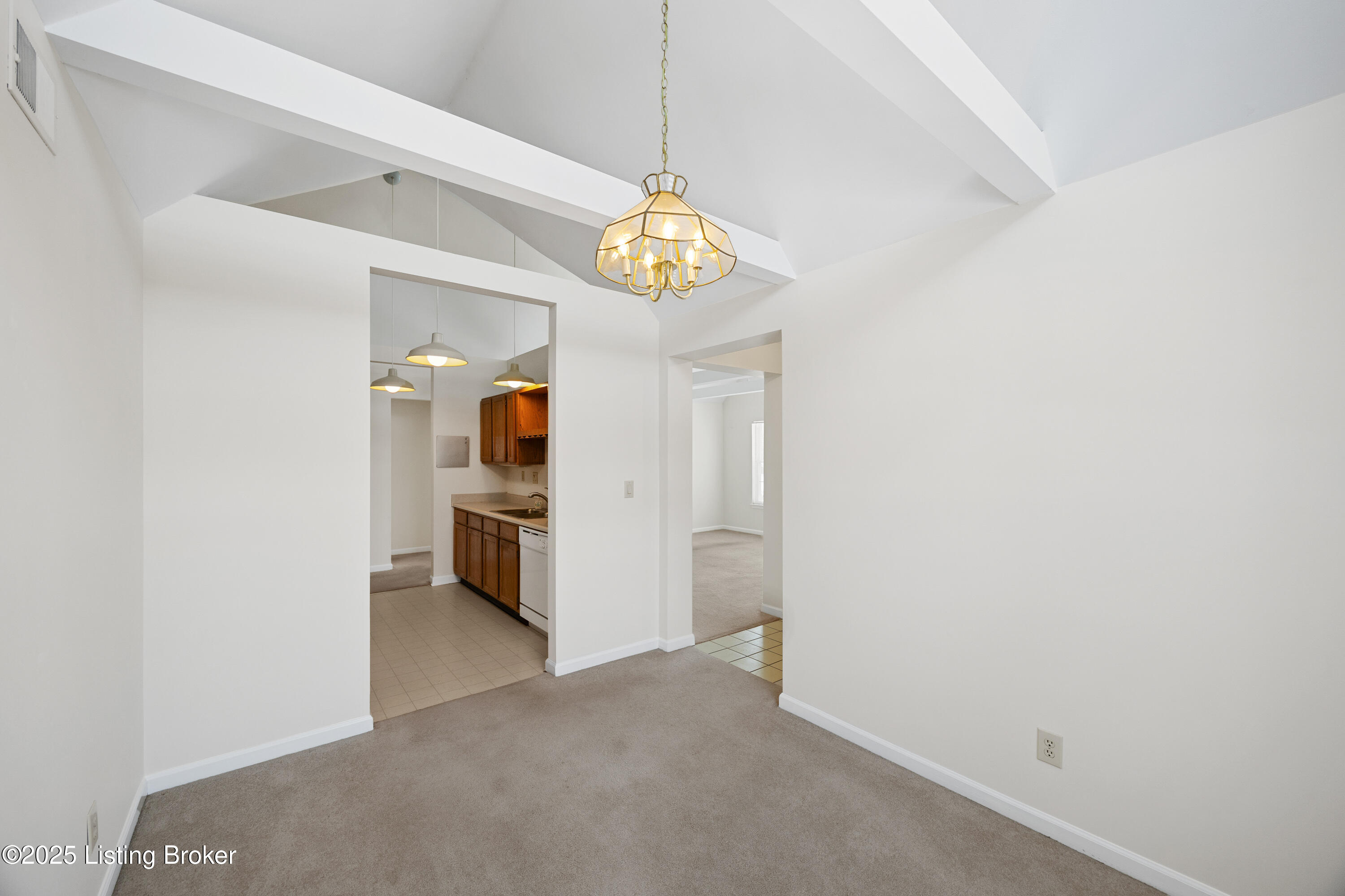 701 Eastbridge Ct
