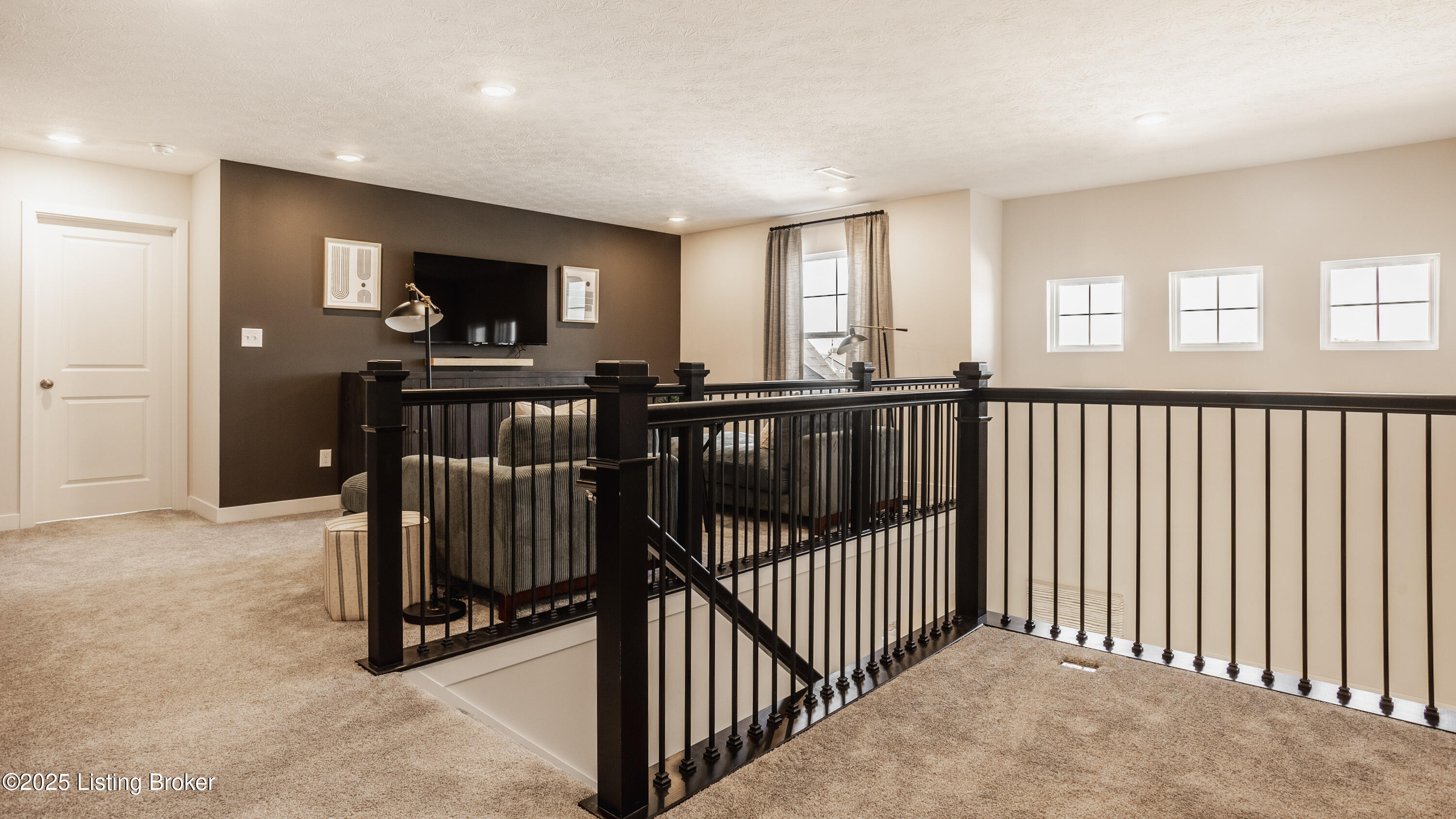 2408 Little Catalpa Way