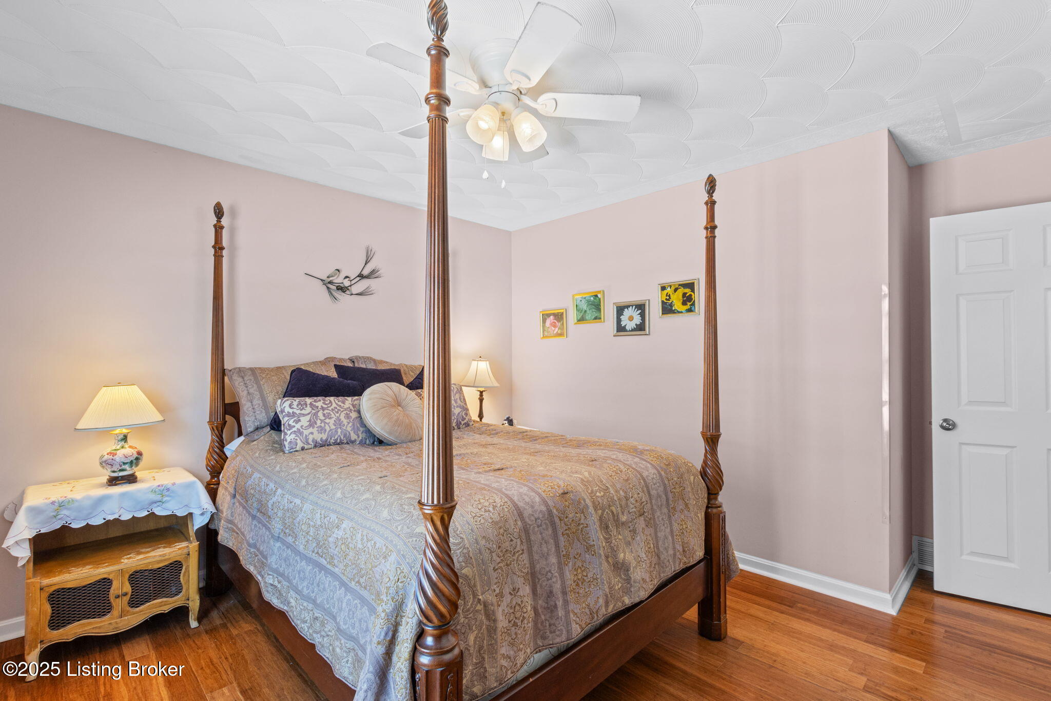8308 Huntsman Trail