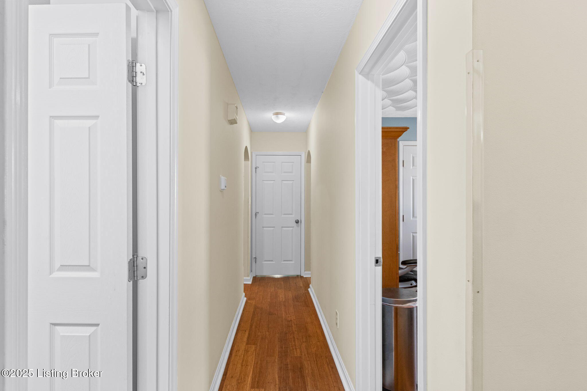 8308 Huntsman Trail