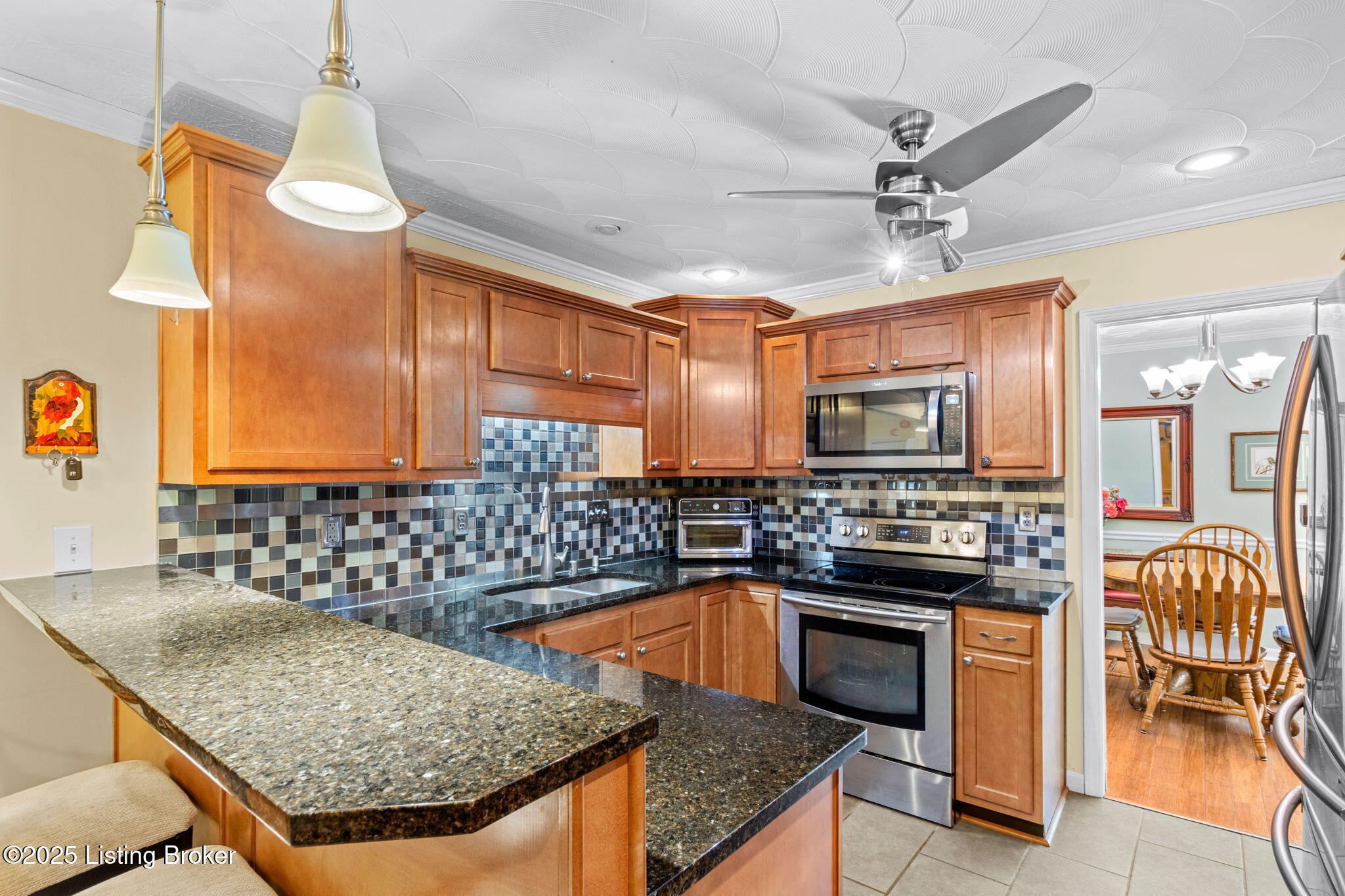8308 Huntsman Trail