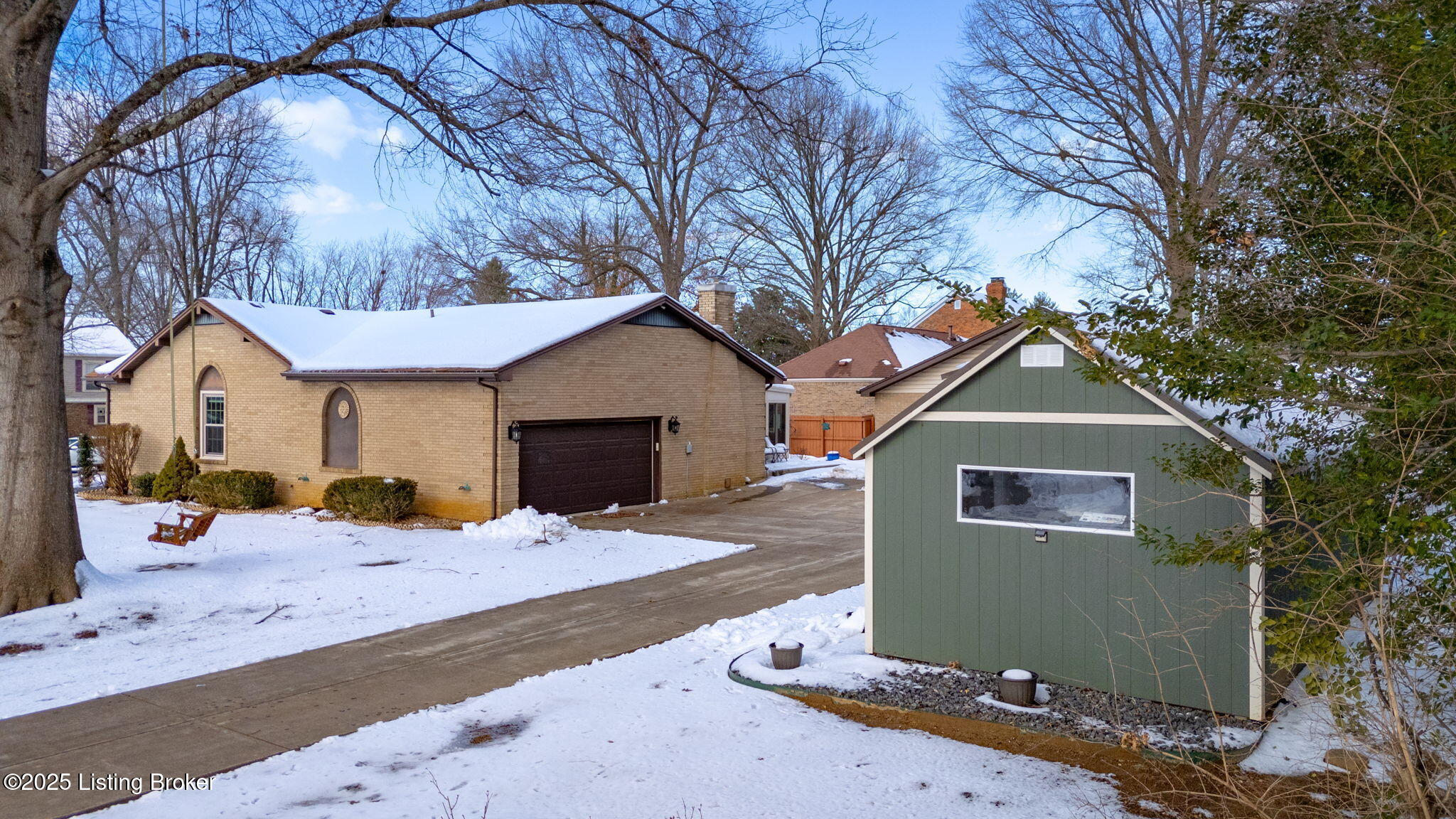 8308 Huntsman Trail