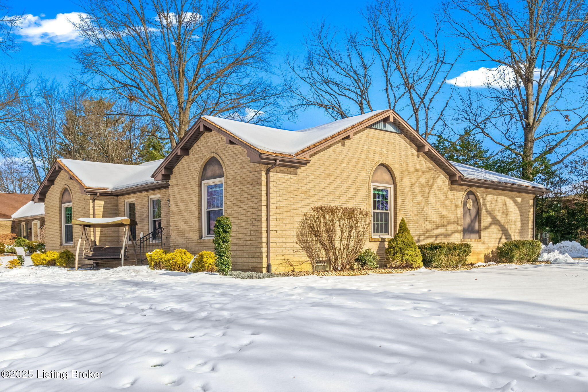 8308 Huntsman Trail