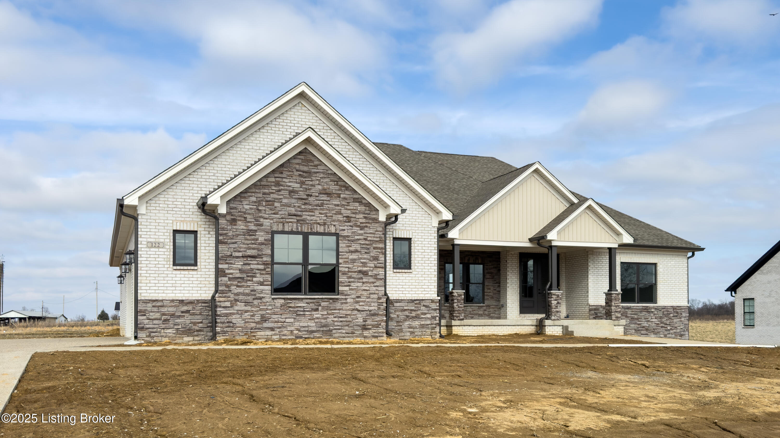 122 Dalton Dr