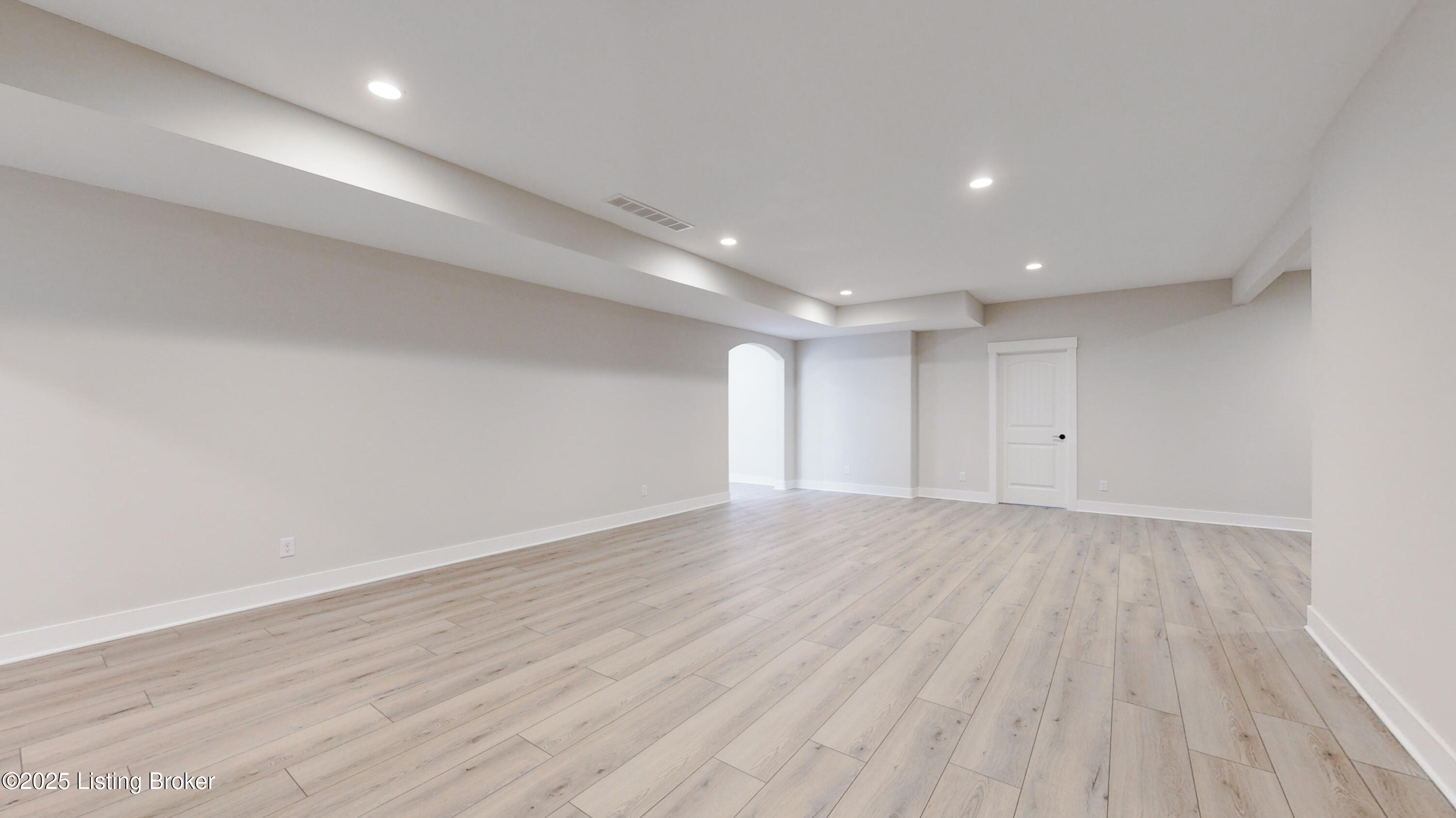 122 Dalton Dr