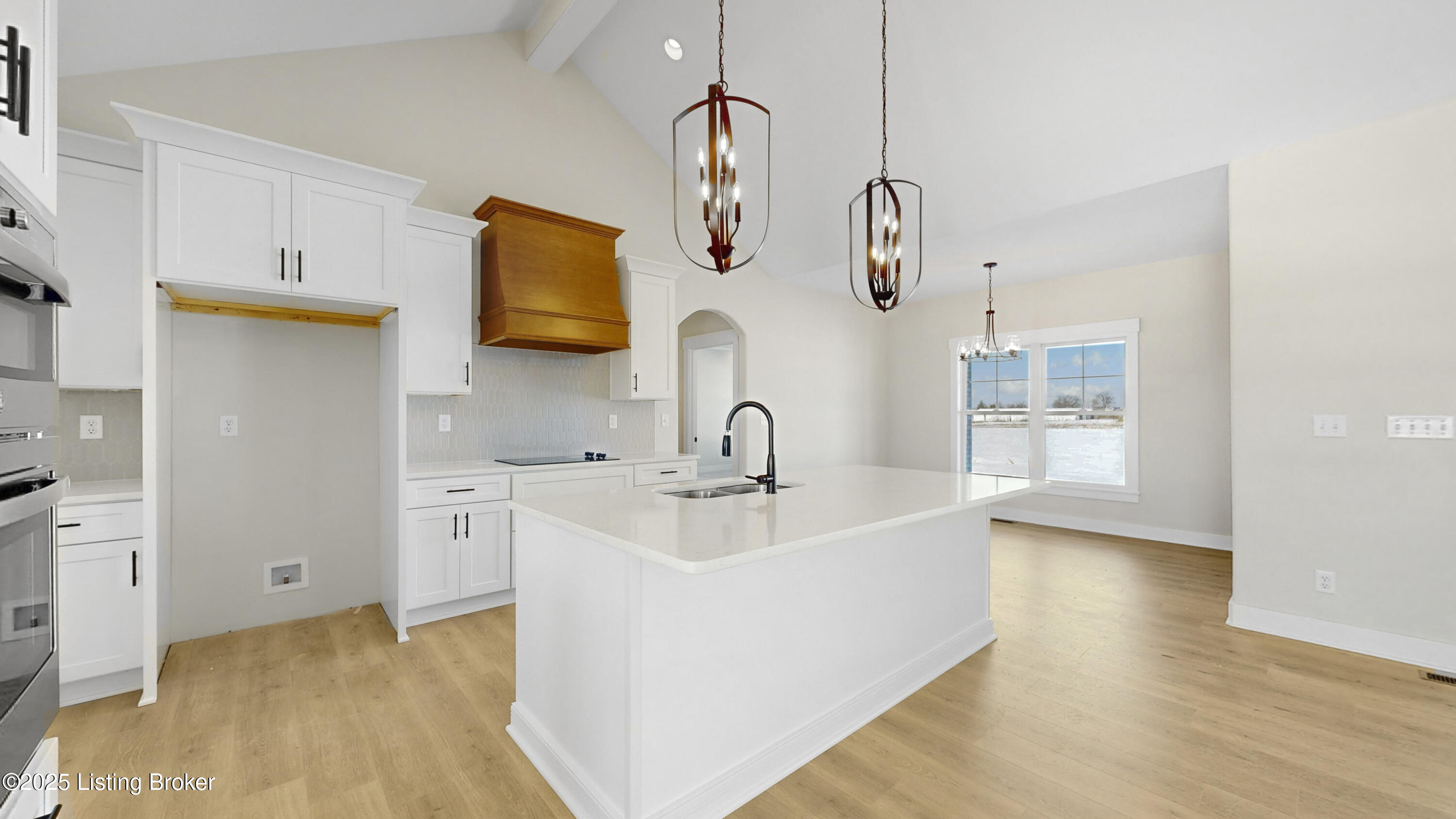 122 Dalton Dr