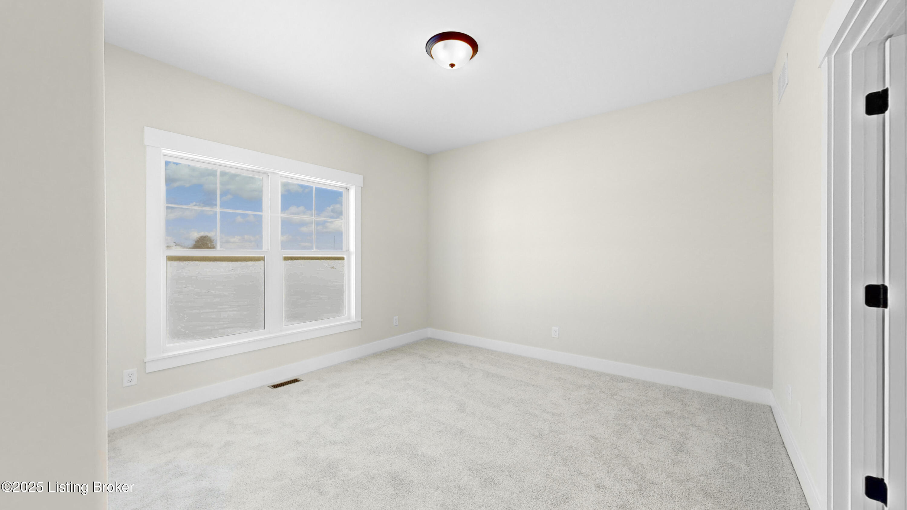 122 Dalton Dr