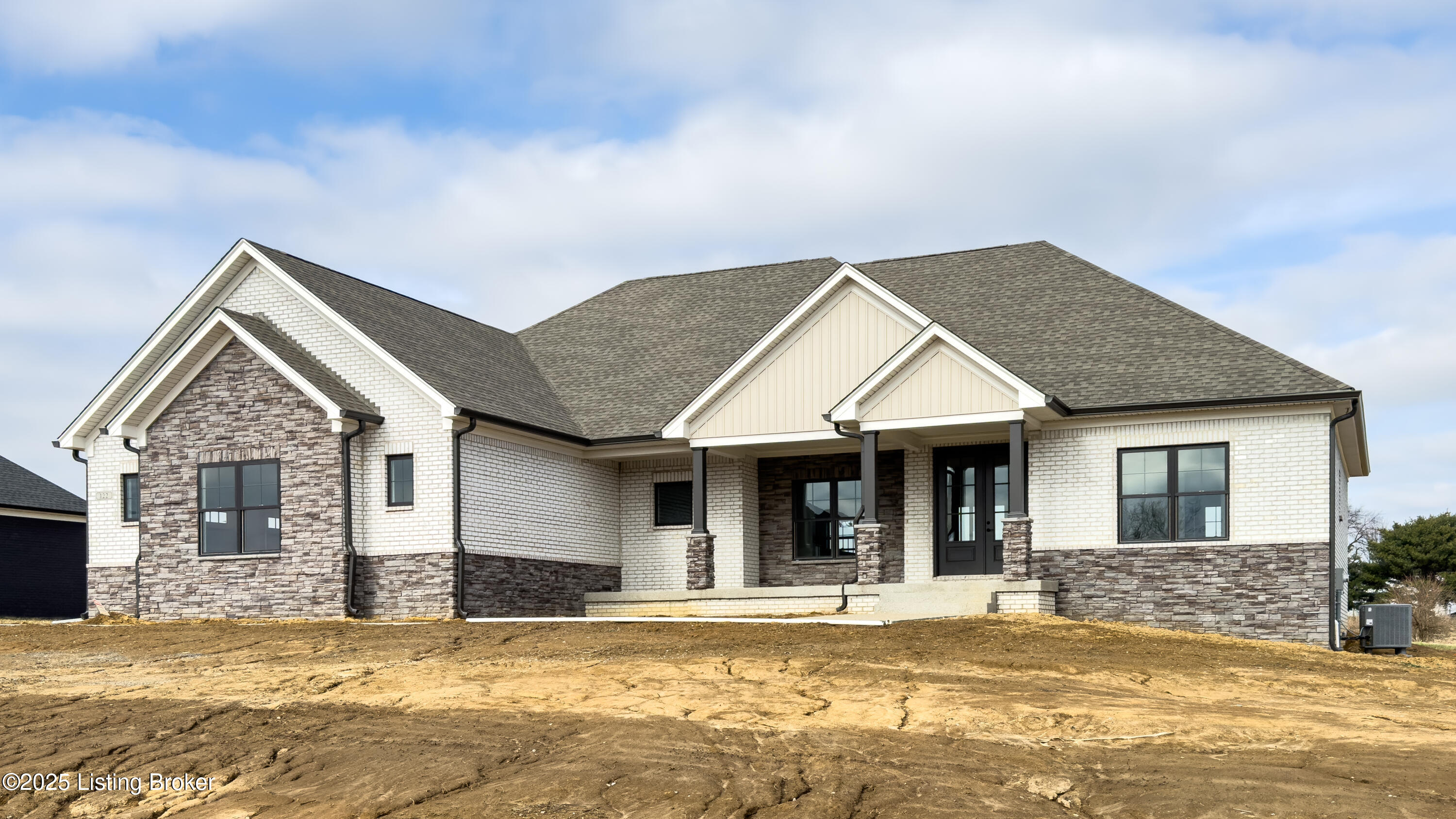 122 Dalton Dr