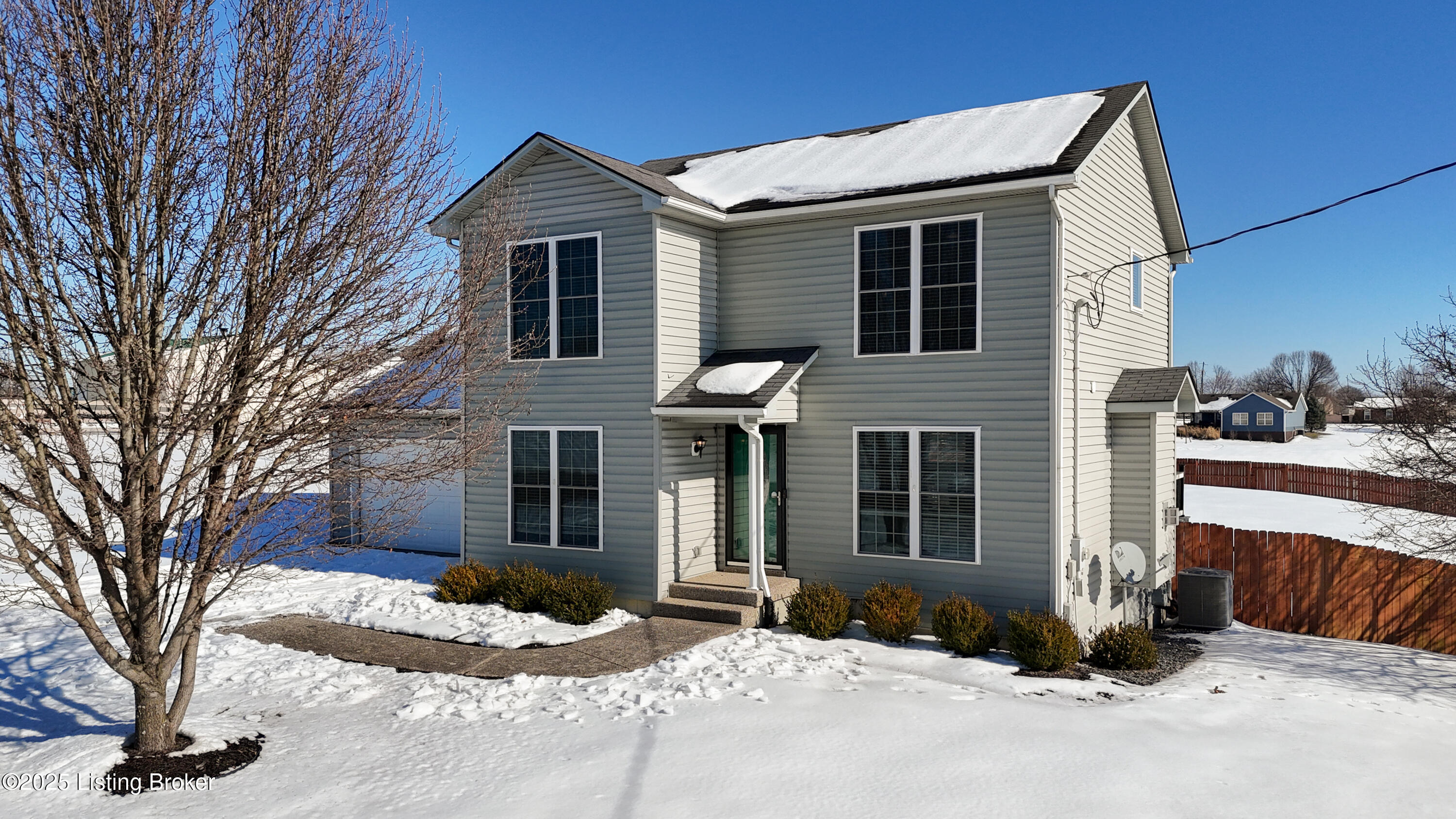 57 Springhill Ln