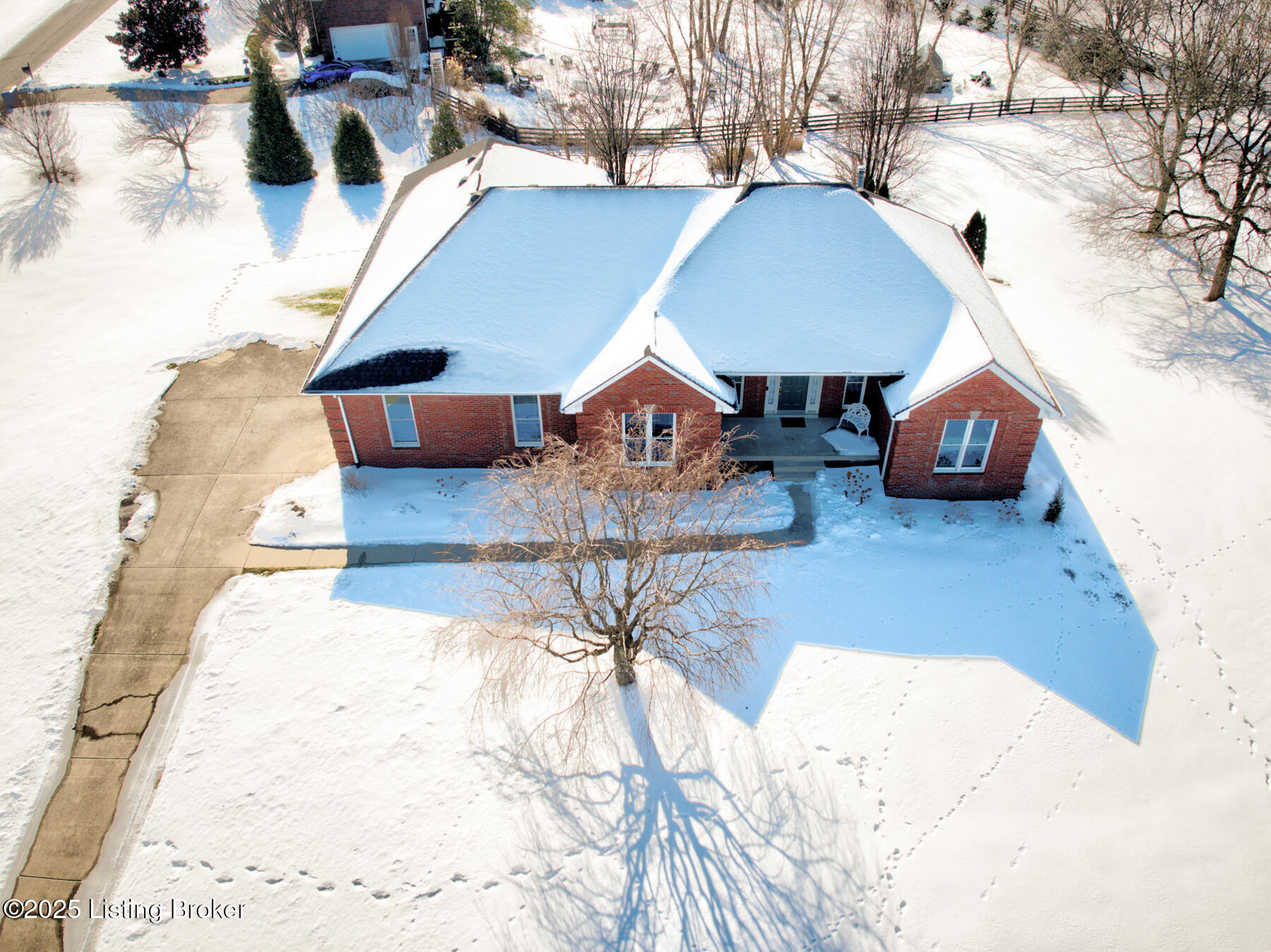 2106 Clarke Pointe Dr