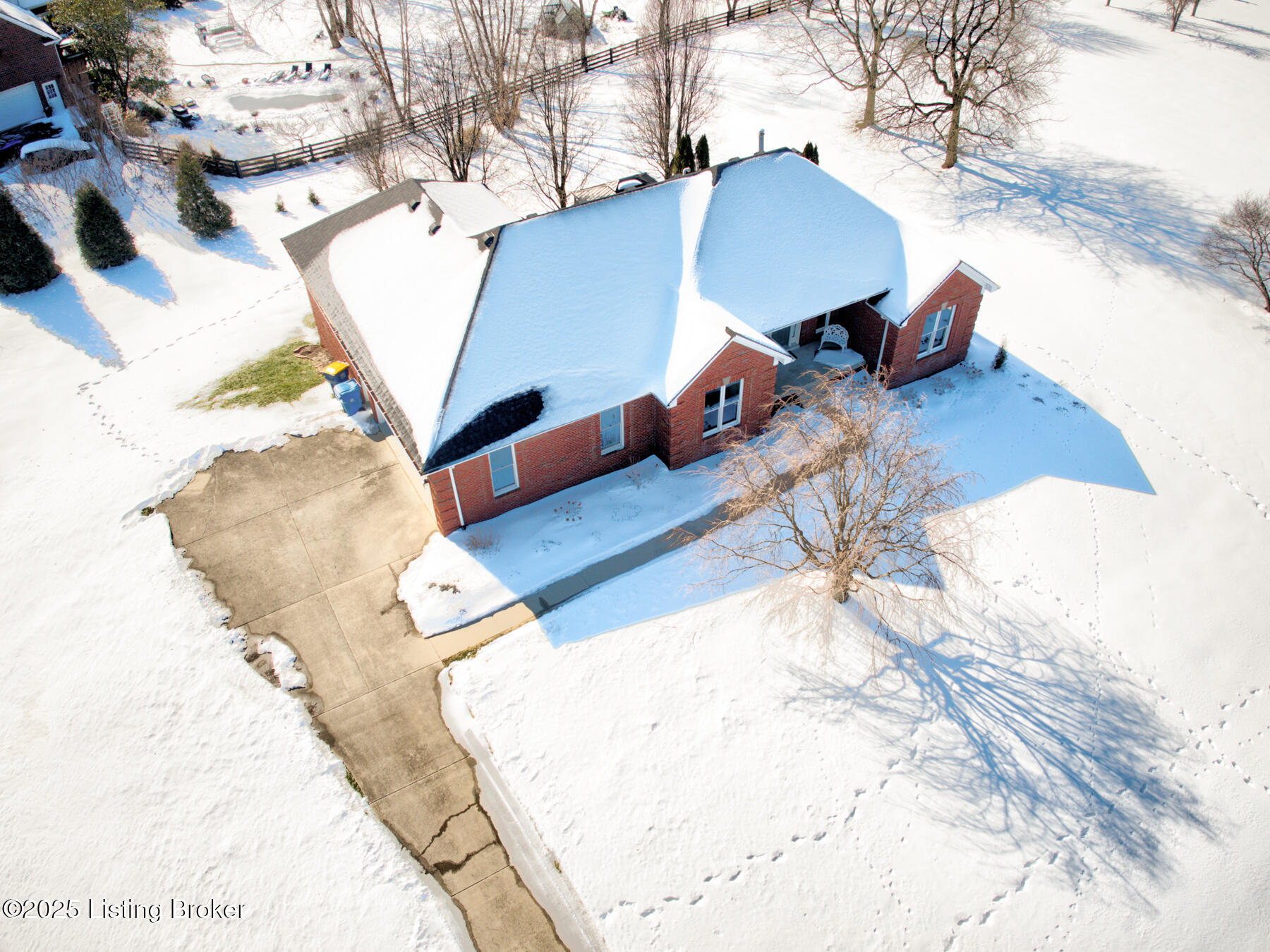 2106 Clarke Pointe Dr