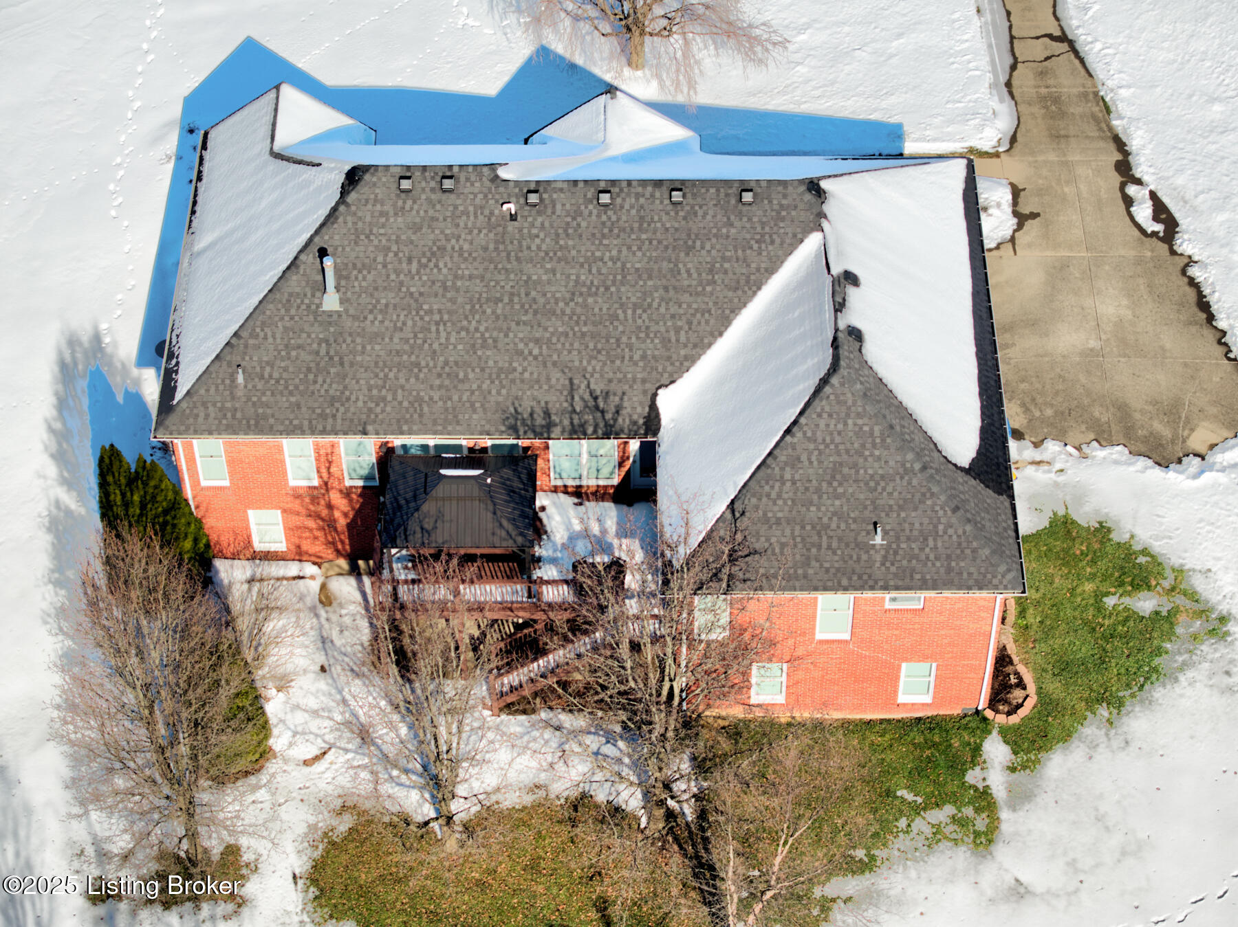 2106 Clarke Pointe Dr