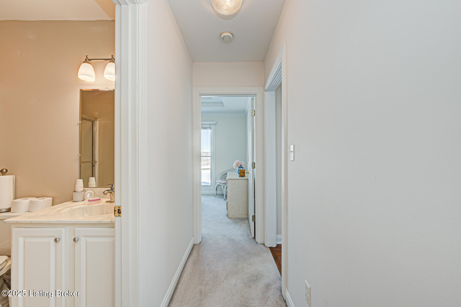 2106 Clarke Pointe Dr