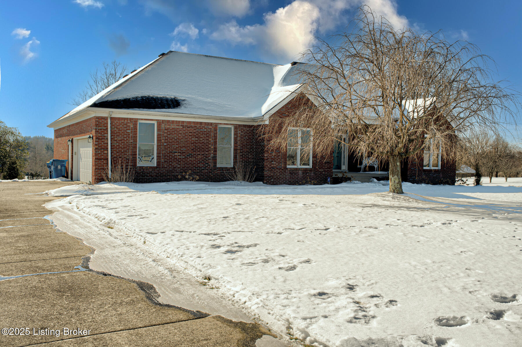 2106 Clarke Pointe Dr