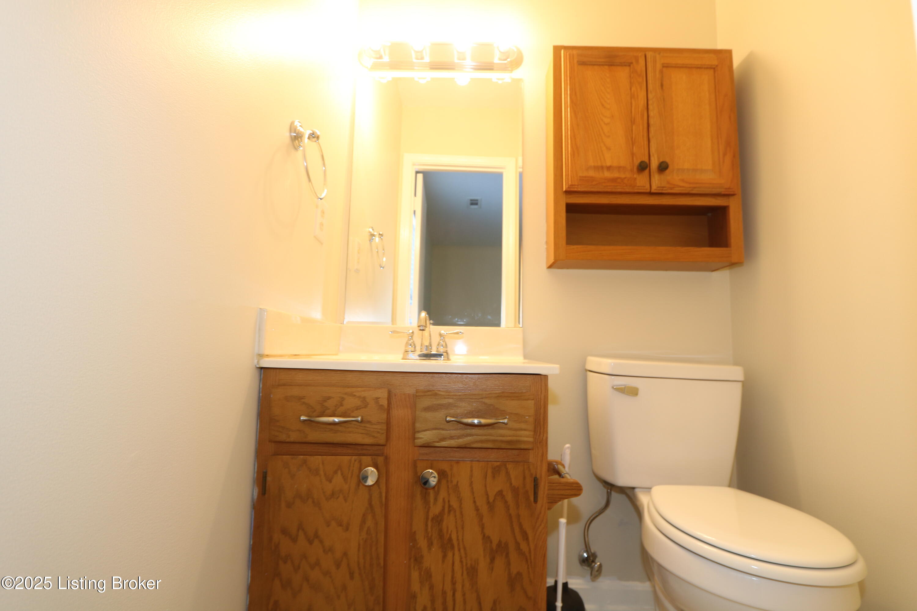 170 Cadenza Ct